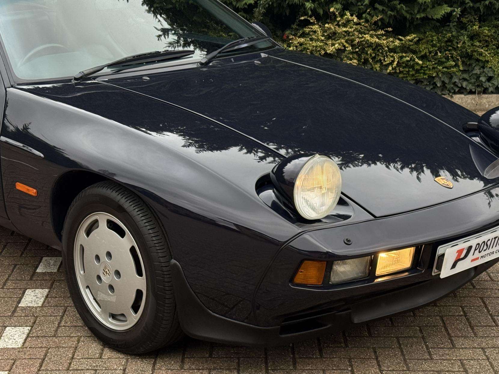 1986 PORSCHE 928 1986 PORSCHE 928