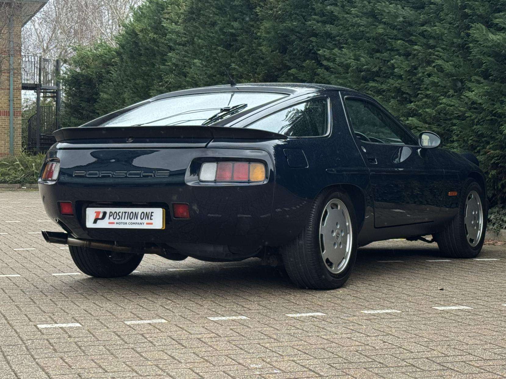 1986 PORSCHE 928 1986 PORSCHE 928