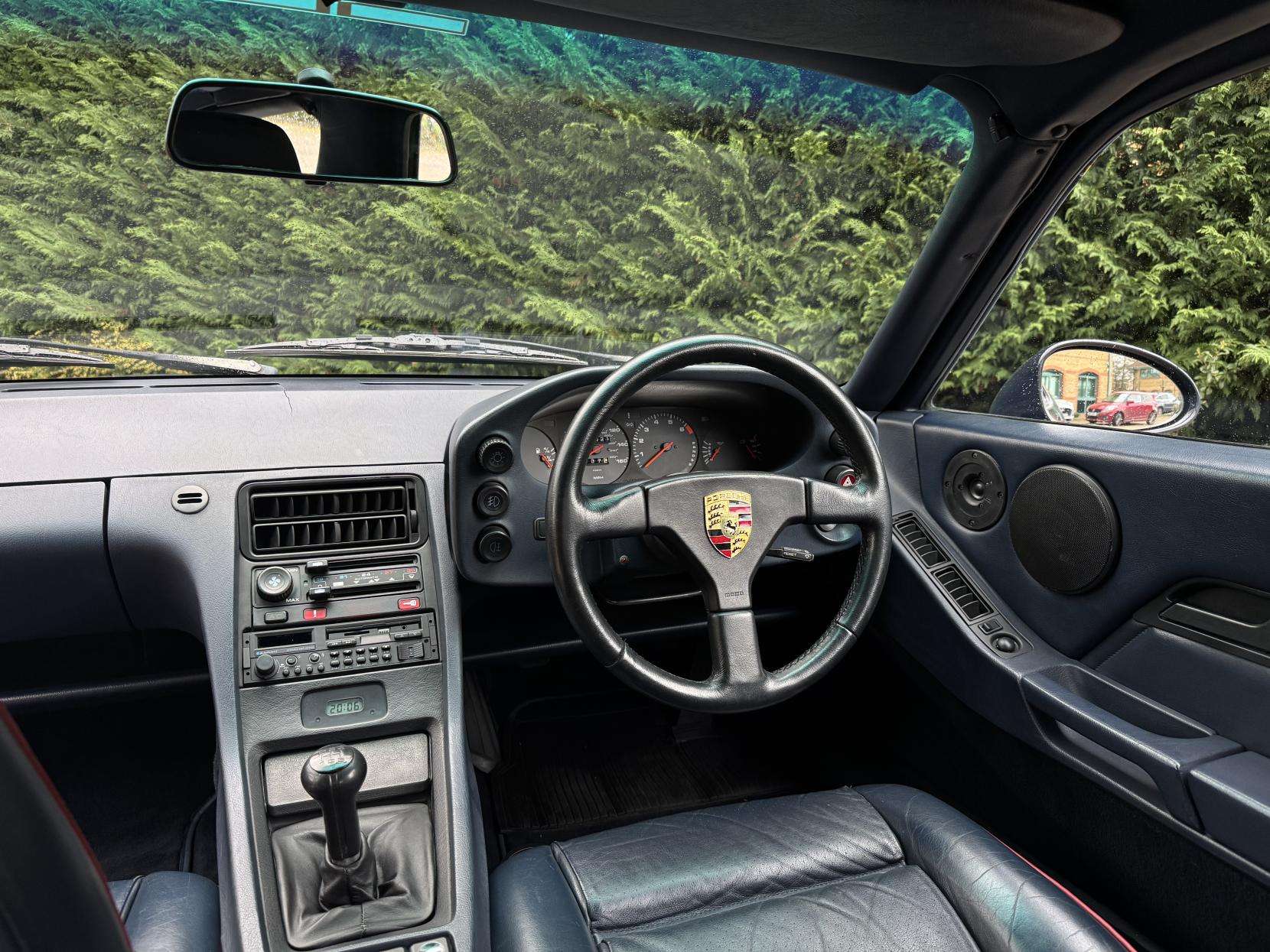 1986 PORSCHE 928 1986 PORSCHE 928