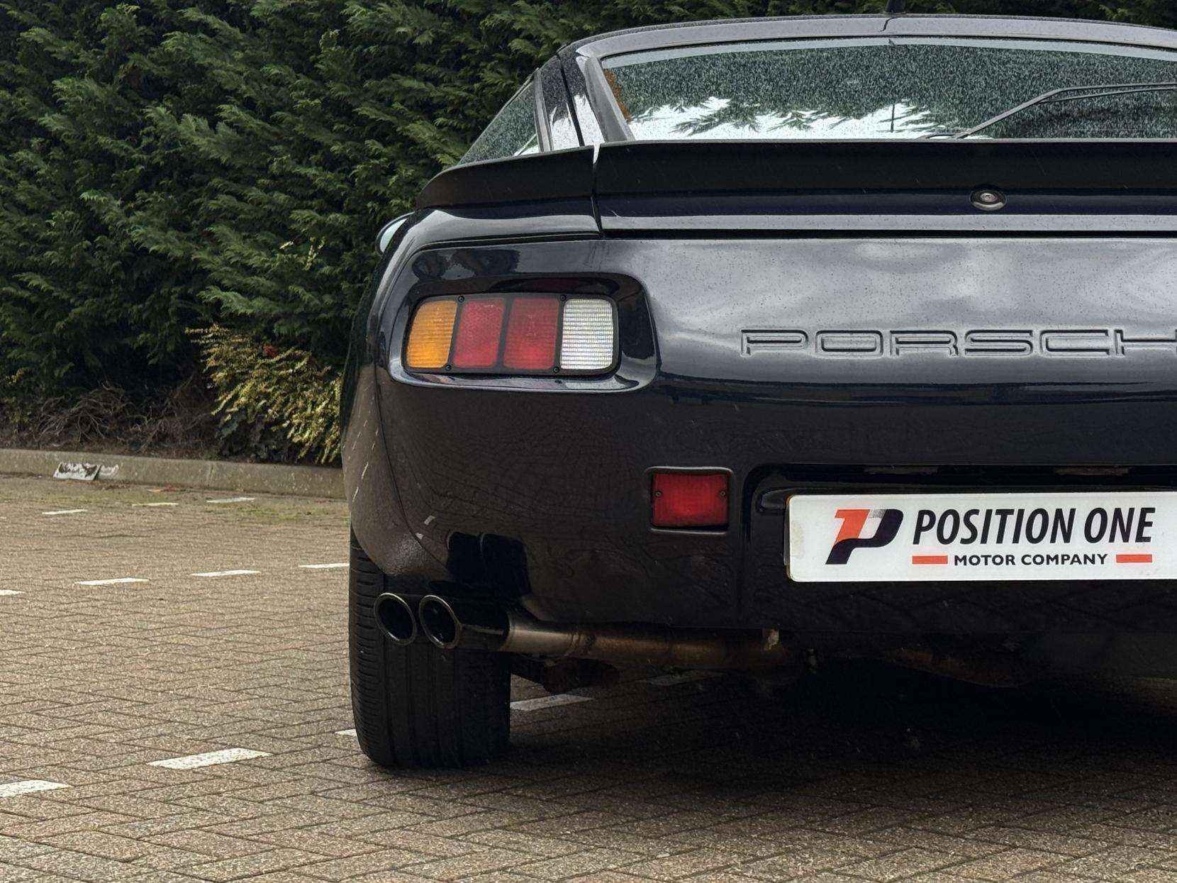 1986 PORSCHE 928 1986 PORSCHE 928