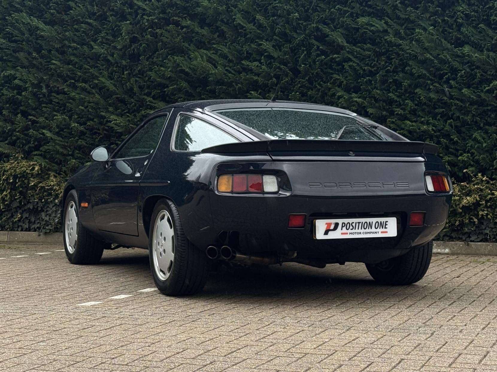 1986 PORSCHE 928 1986 PORSCHE 928