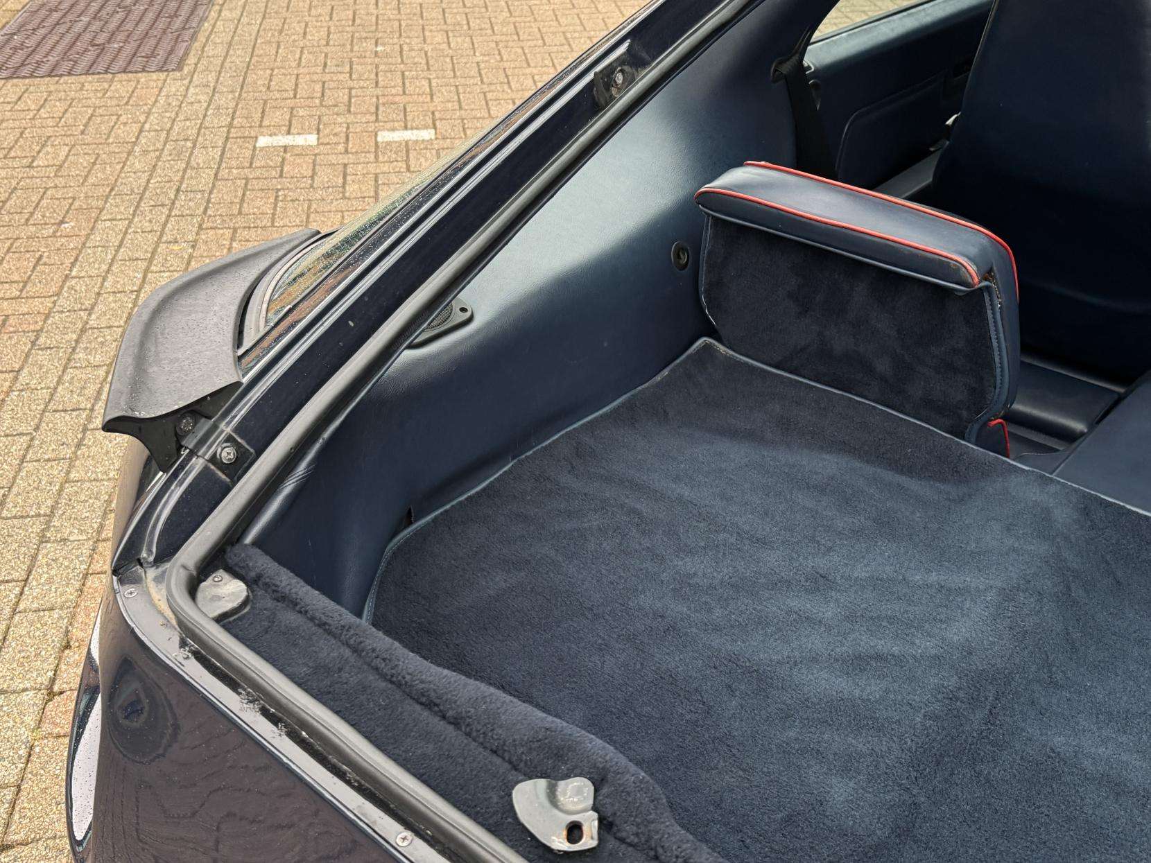 1986 PORSCHE 928 1986 PORSCHE 928