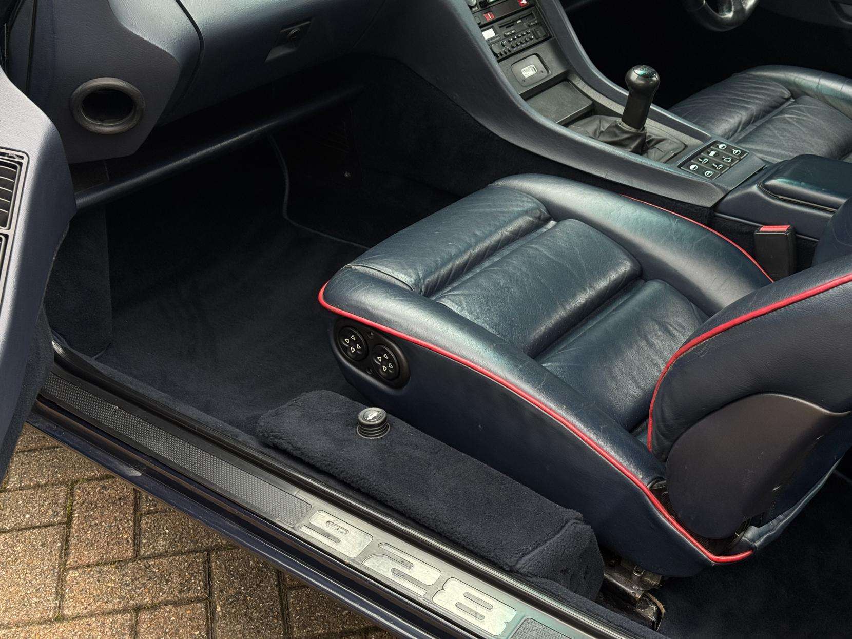 1986 PORSCHE 928 1986 PORSCHE 928