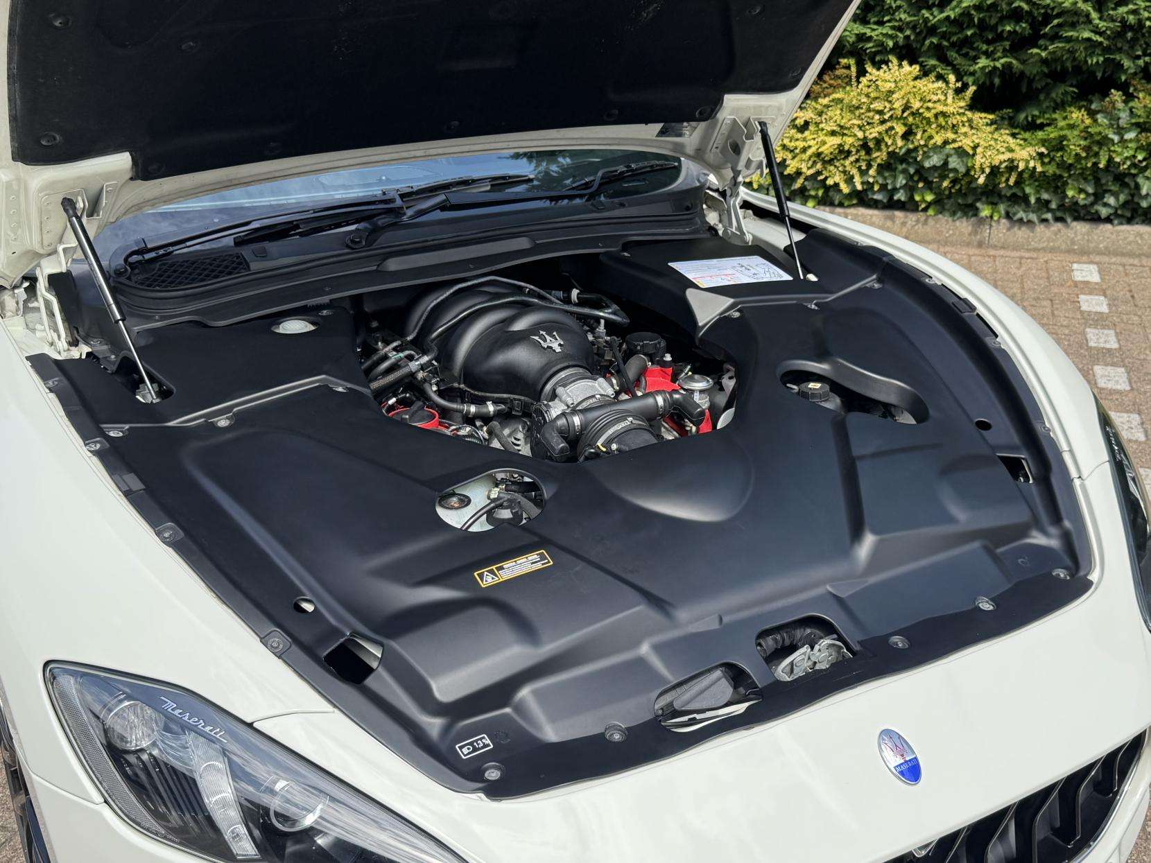 2018 MASERATI GRANTURISMO 2018 MASERATI GRANTURISMO