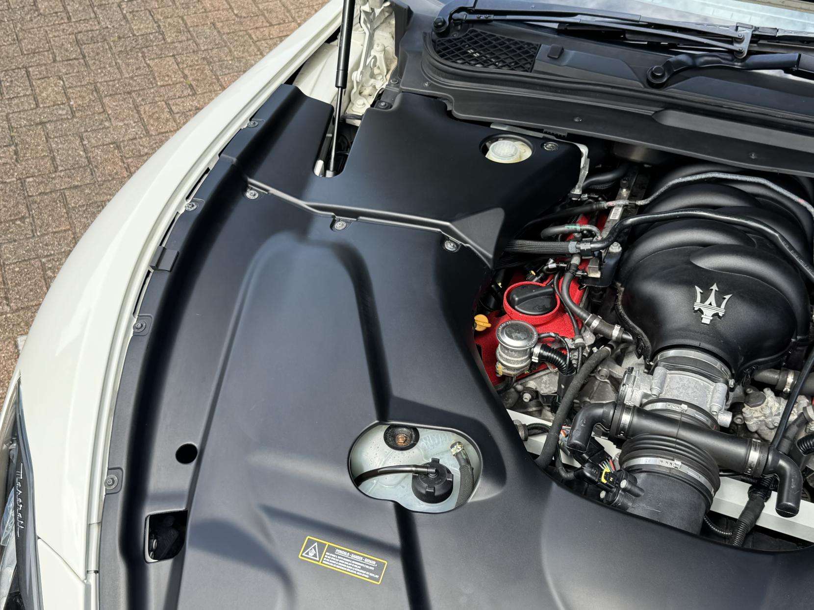 2018 MASERATI GRANTURISMO 2018 MASERATI GRANTURISMO