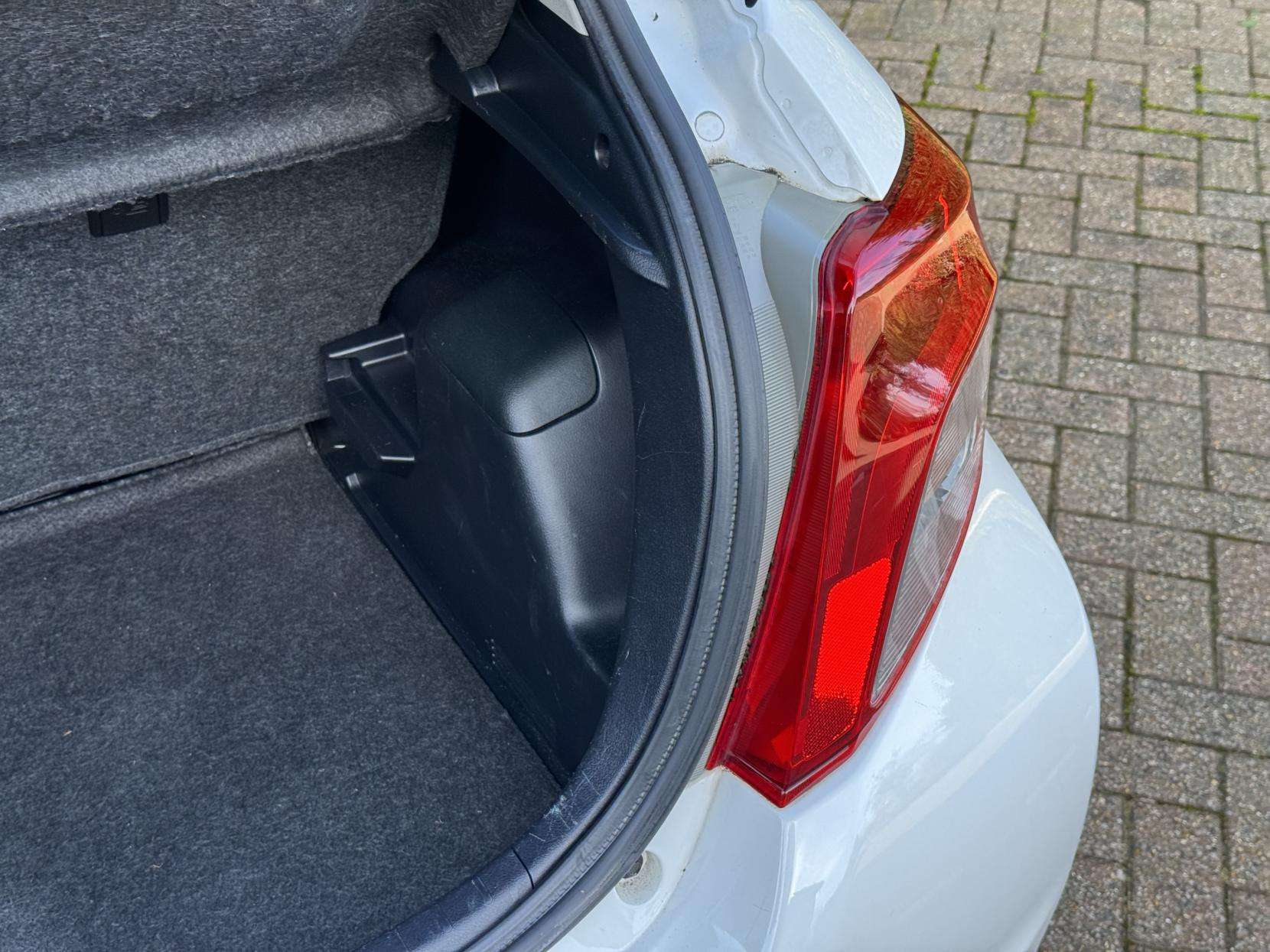 2012 TOYOTA YARIS 2012 TOYOTA YARIS