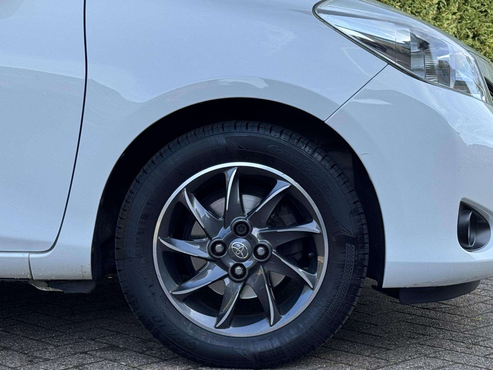 2012 TOYOTA YARIS 2012 TOYOTA YARIS