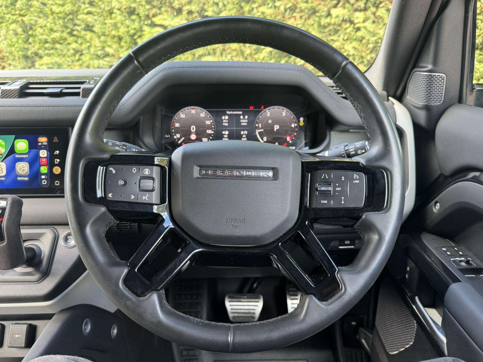 2024 LAND ROVER DEFENDER 90 2024 LAND ROVER DEFENDER 90