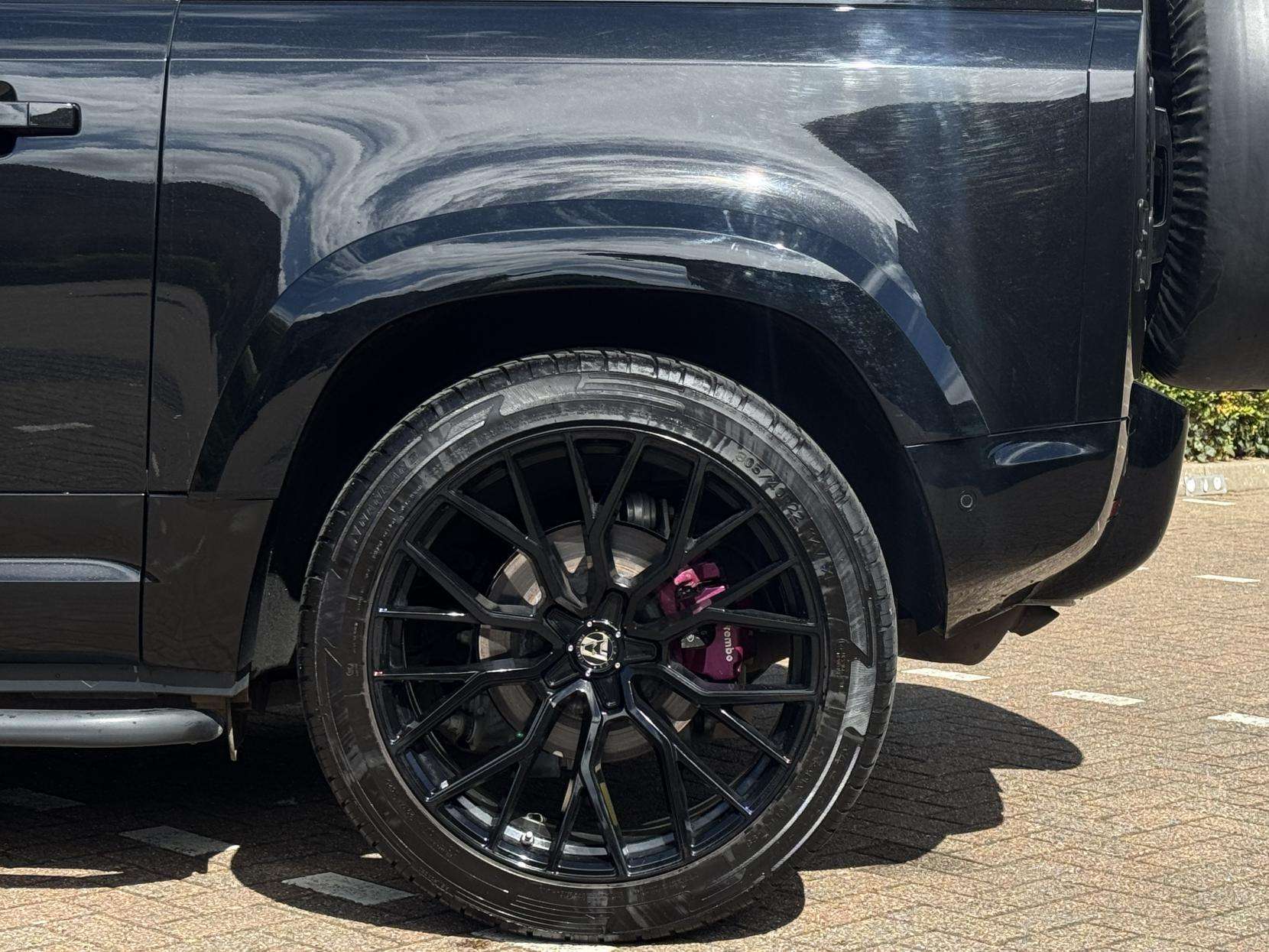 2024 LAND ROVER DEFENDER 90 2024 LAND ROVER DEFENDER 90