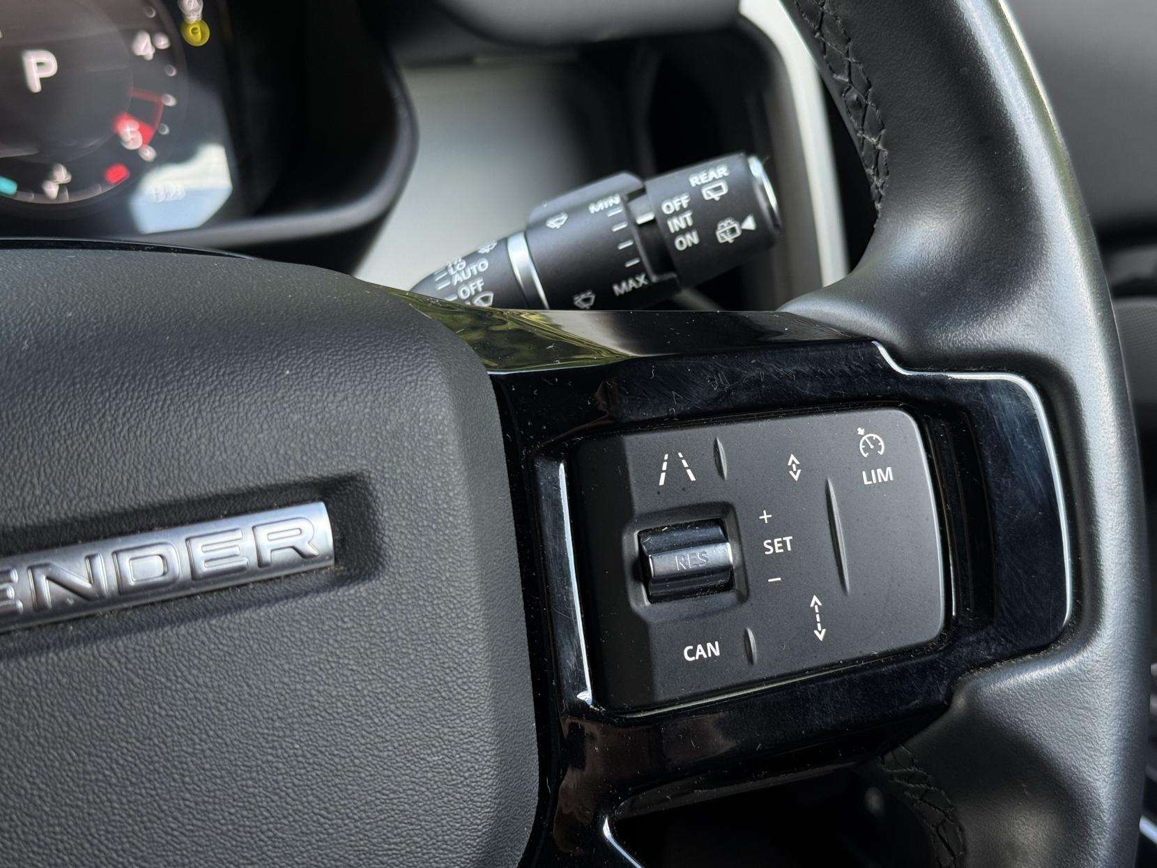 2024 LAND ROVER DEFENDER 90 2024 LAND ROVER DEFENDER 90