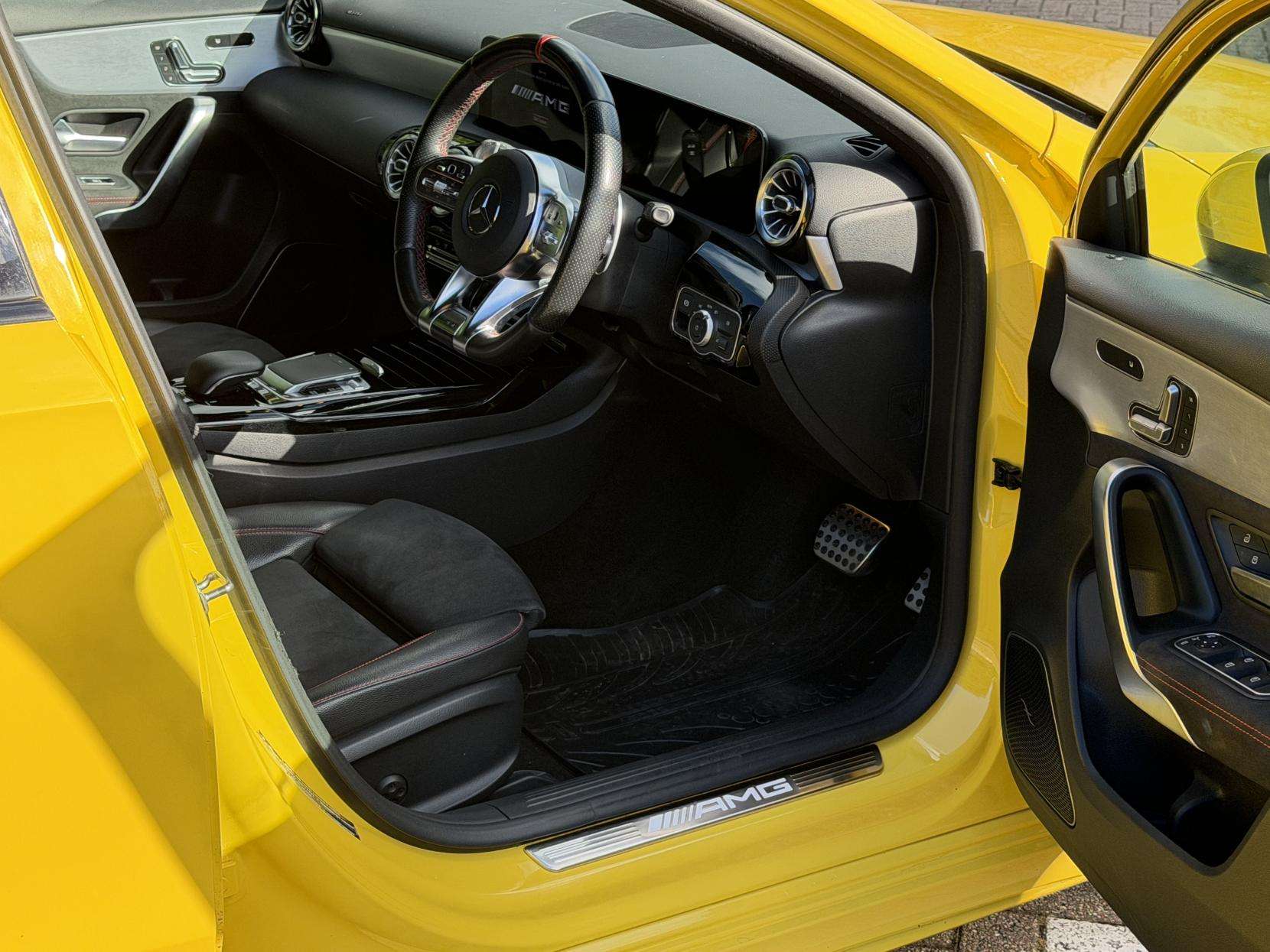 2019 MERCEDES-BENZ A CLASS 2019 MERCEDES-BENZ A CLASS