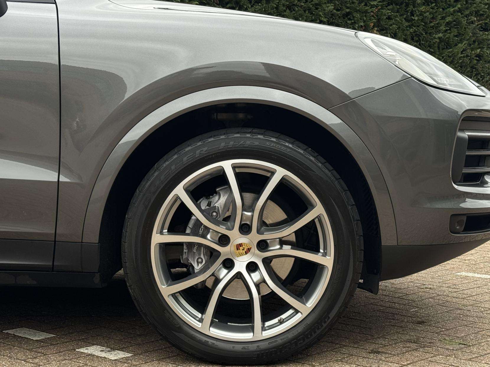 2020 PORSCHE CAYENNE 2020 PORSCHE CAYENNE