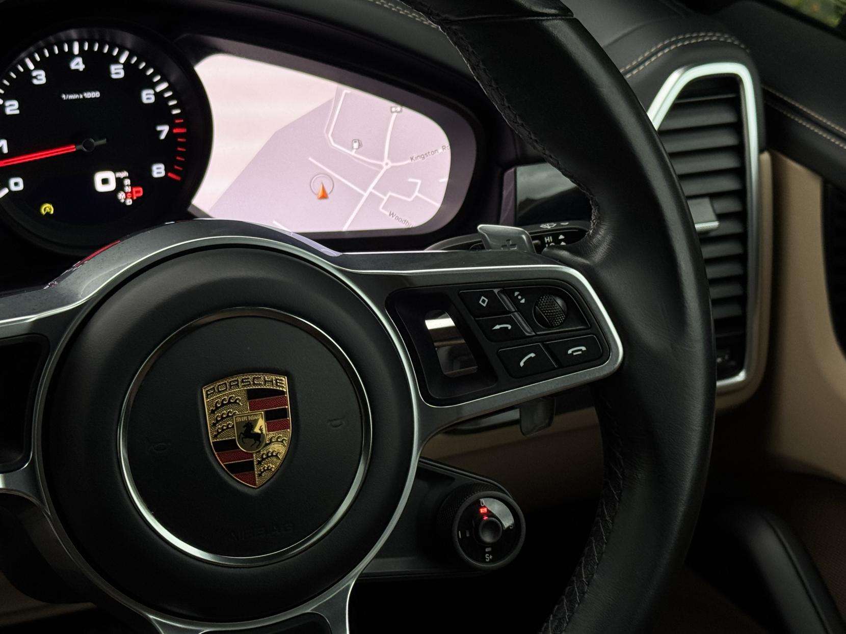 2020 PORSCHE CAYENNE 2020 PORSCHE CAYENNE