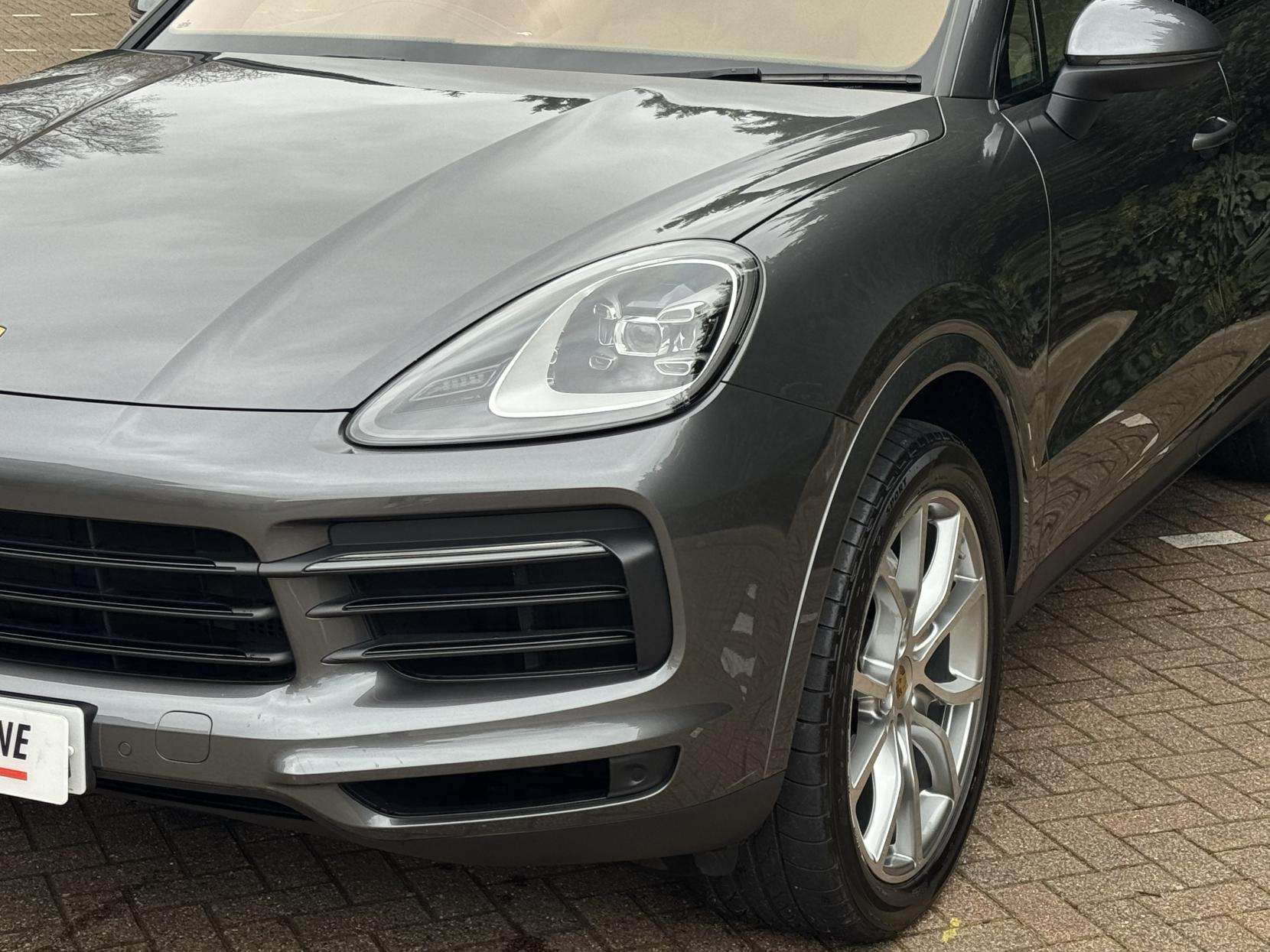2020 PORSCHE CAYENNE 2020 PORSCHE CAYENNE