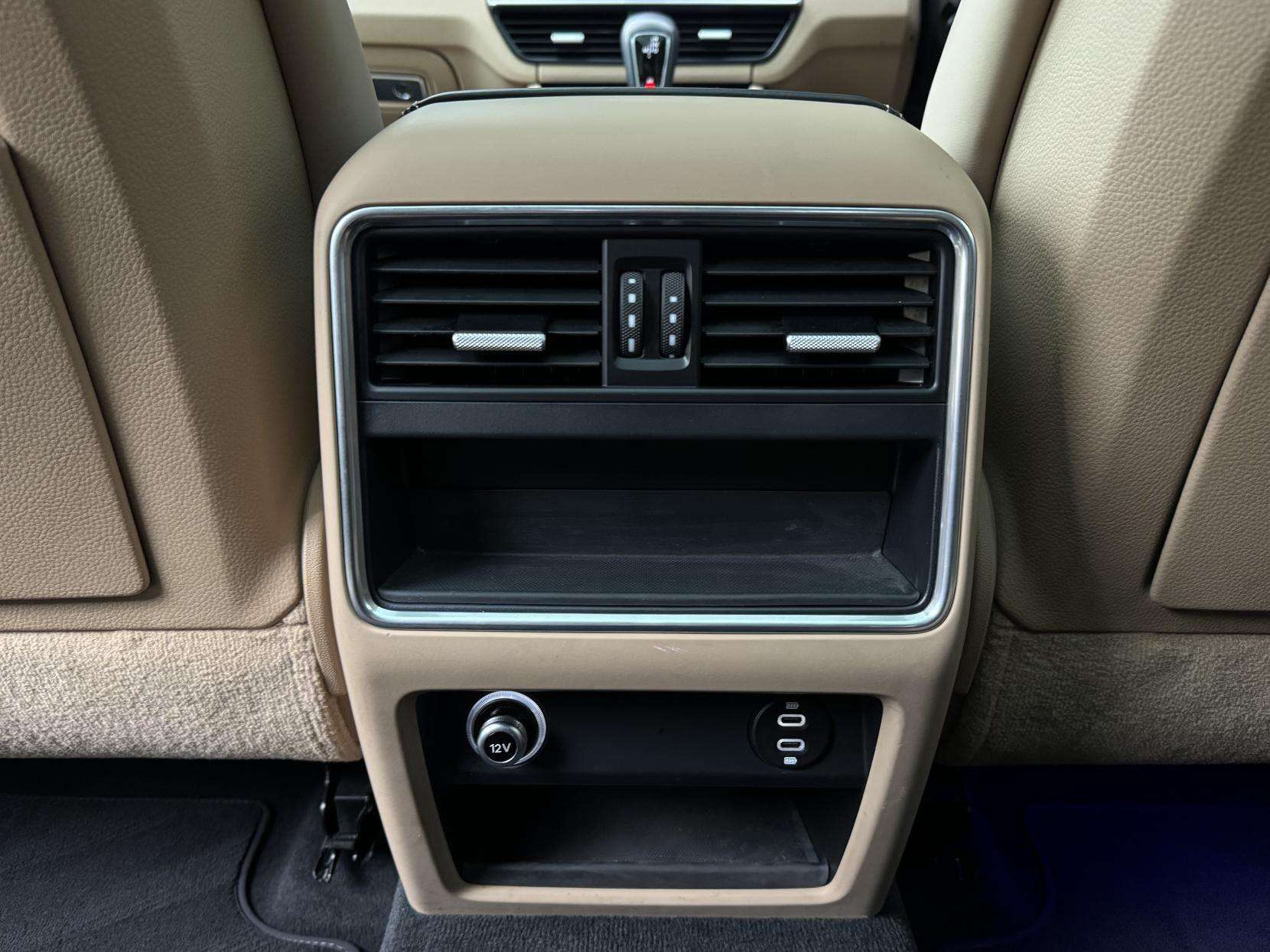 2020 PORSCHE CAYENNE 2020 PORSCHE CAYENNE