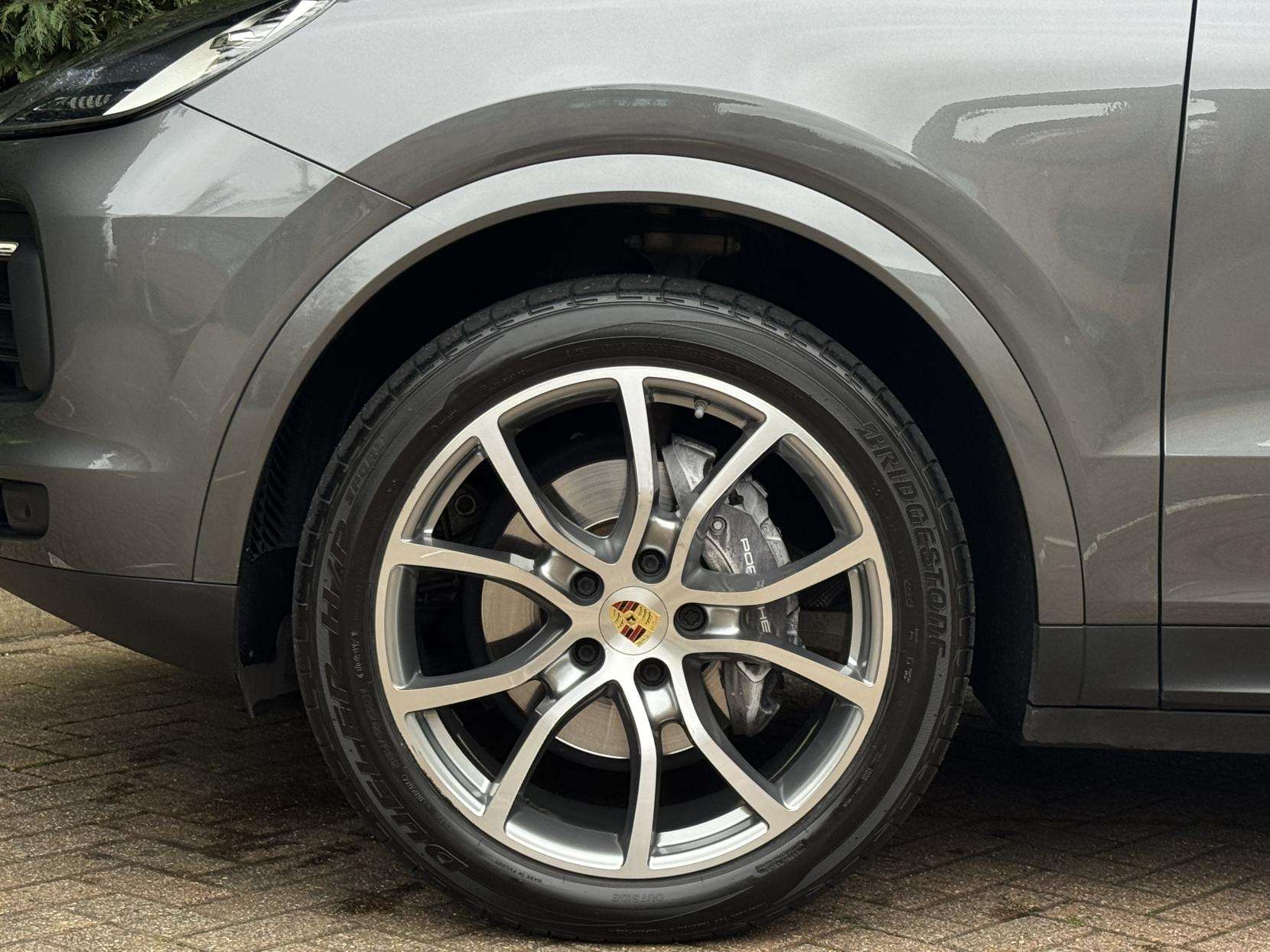 2020 PORSCHE CAYENNE 2020 PORSCHE CAYENNE