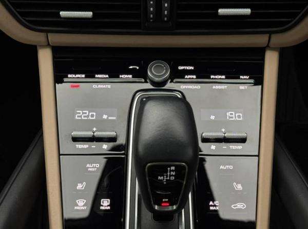 2020 PORSCHE CAYENNE 2020 PORSCHE CAYENNE