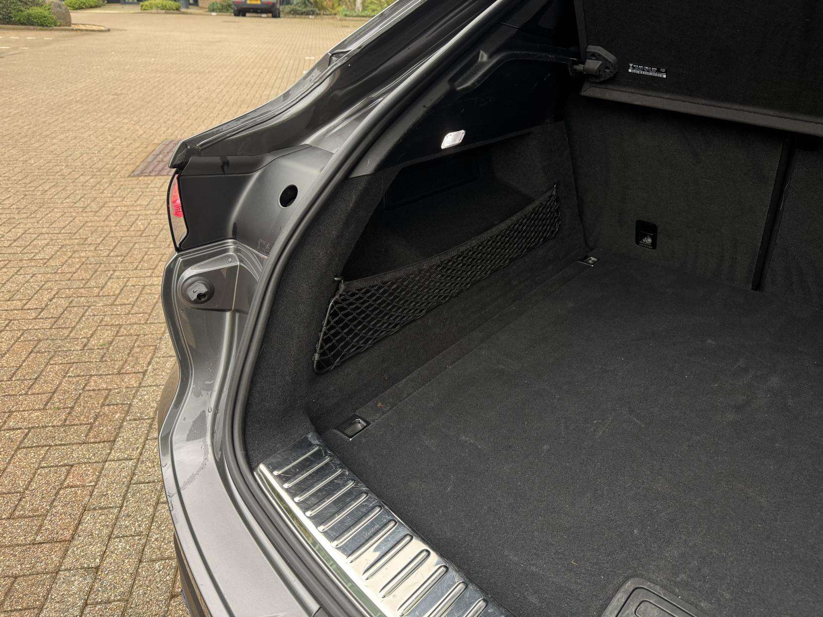 2020 PORSCHE CAYENNE 2020 PORSCHE CAYENNE