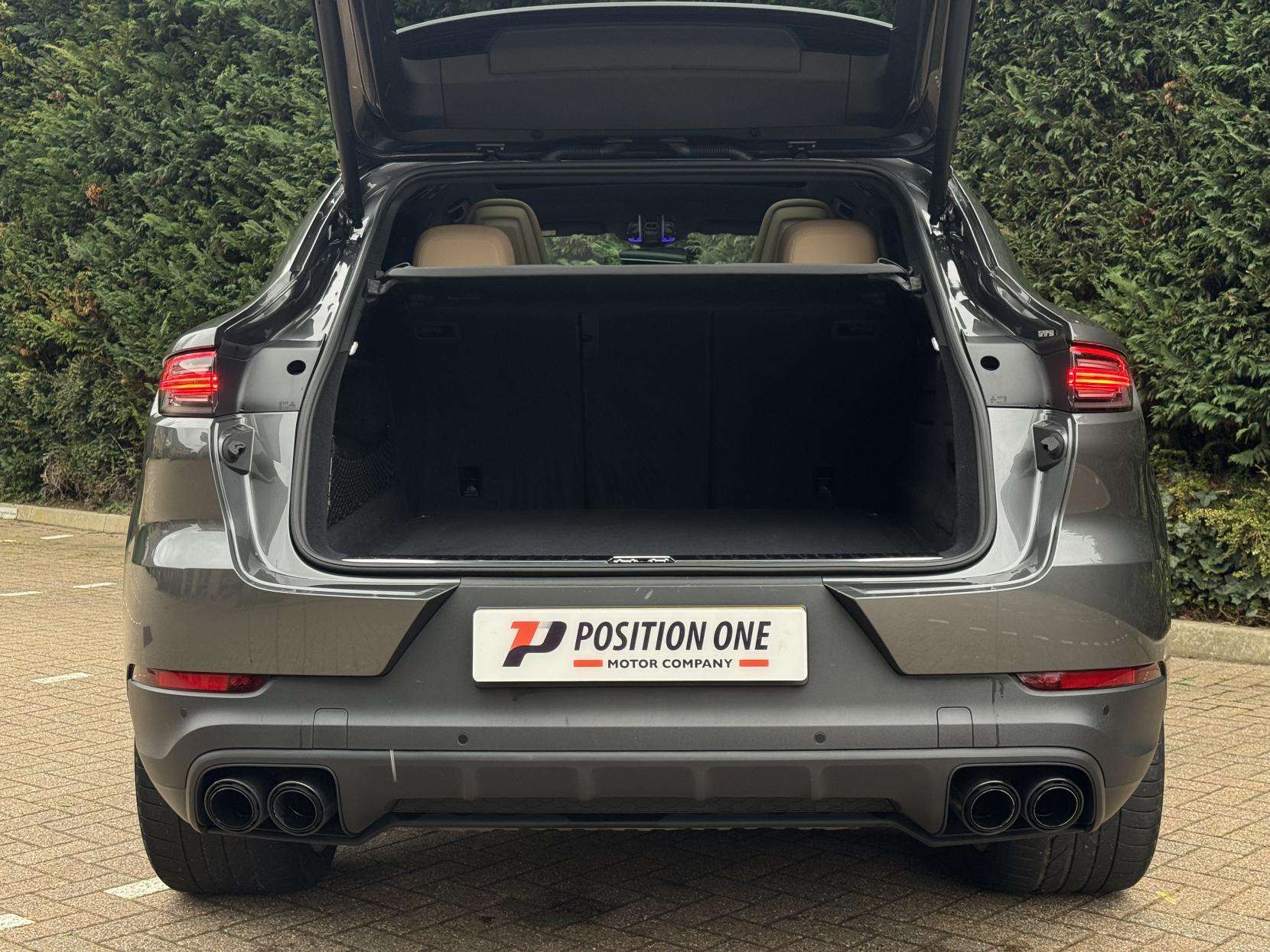 2020 PORSCHE CAYENNE 2020 PORSCHE CAYENNE