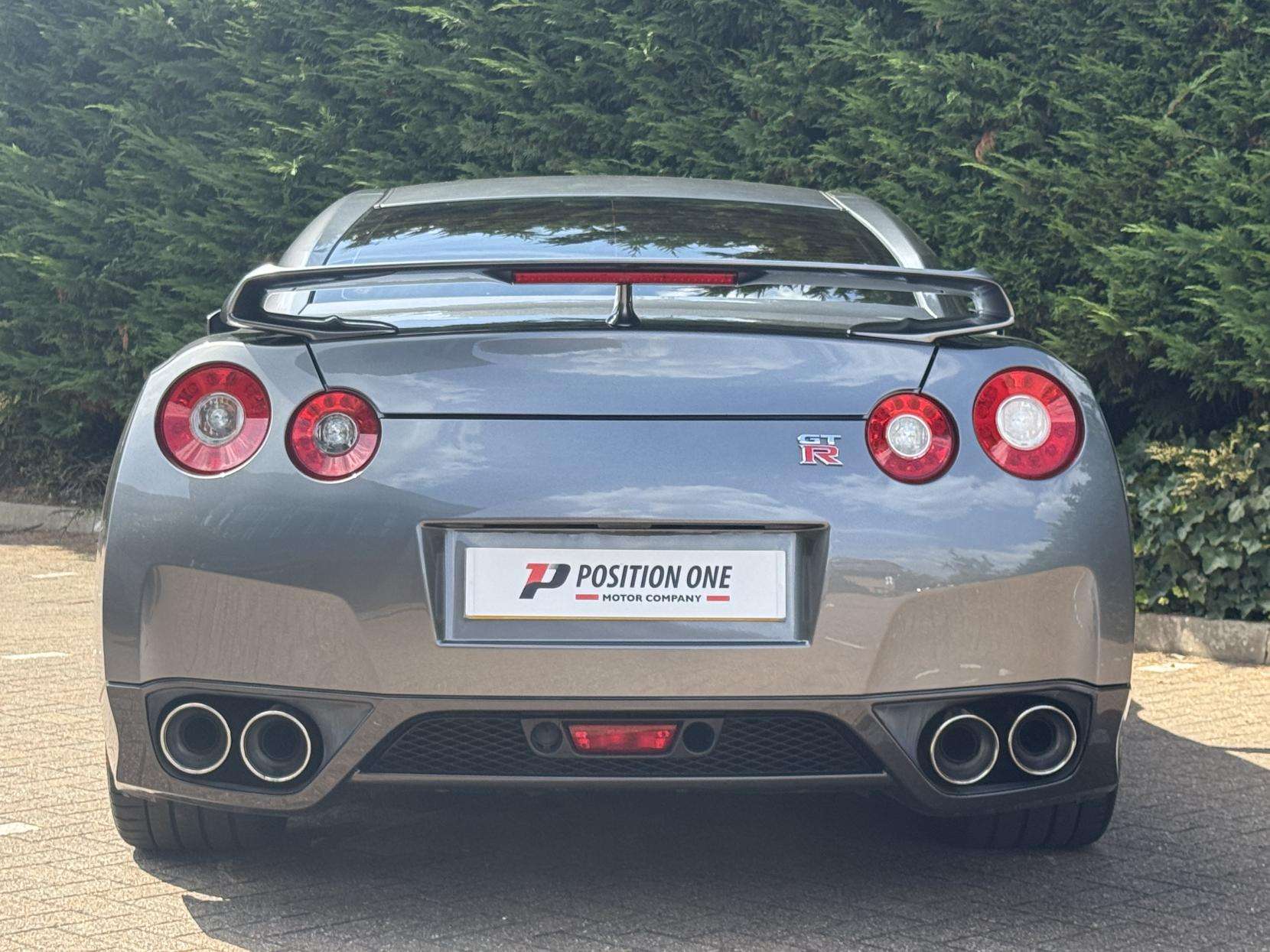 2009 NISSAN GT-R 2009 NISSAN GT-R