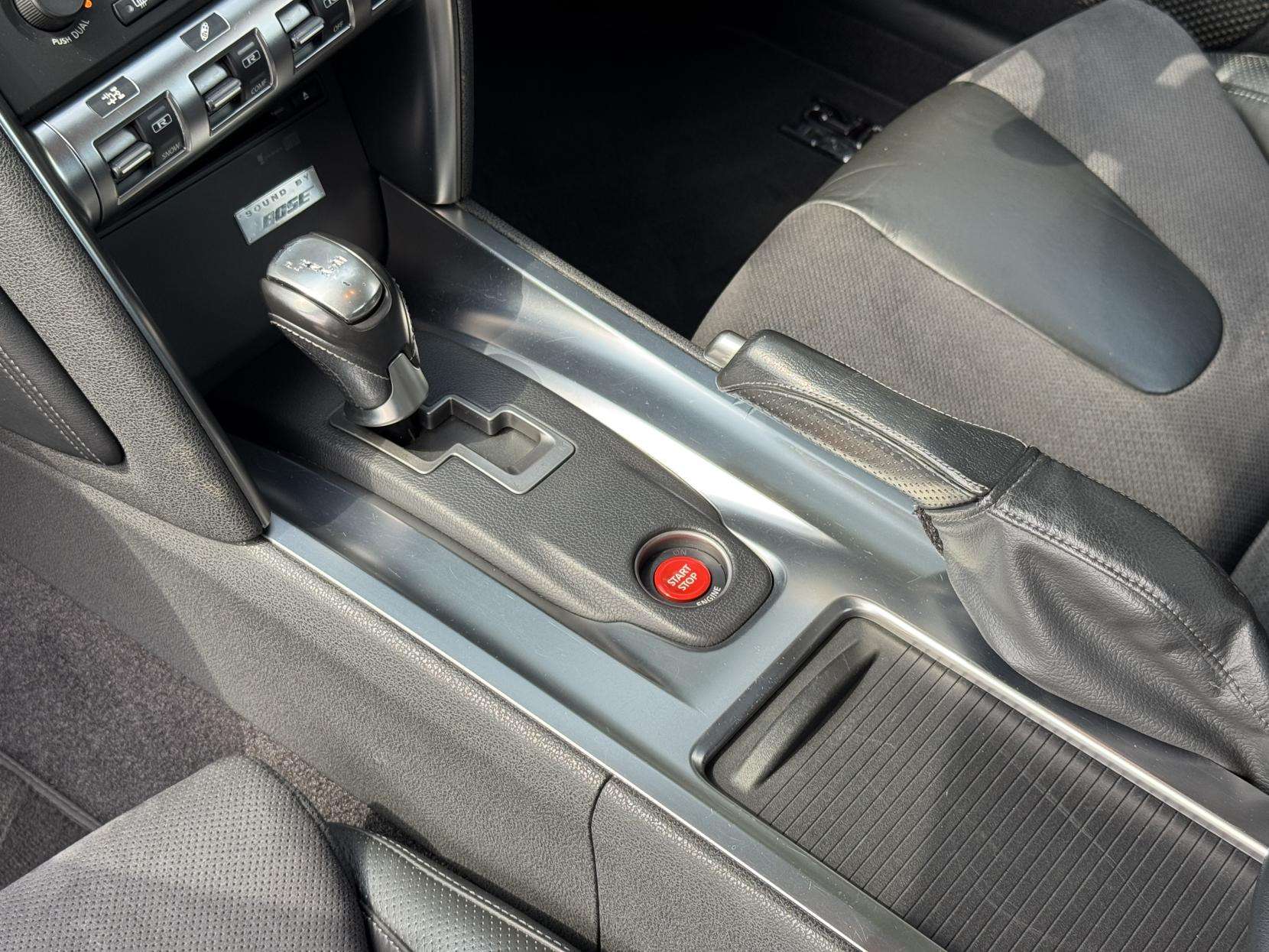 2009 NISSAN GT-R 2009 NISSAN GT-R