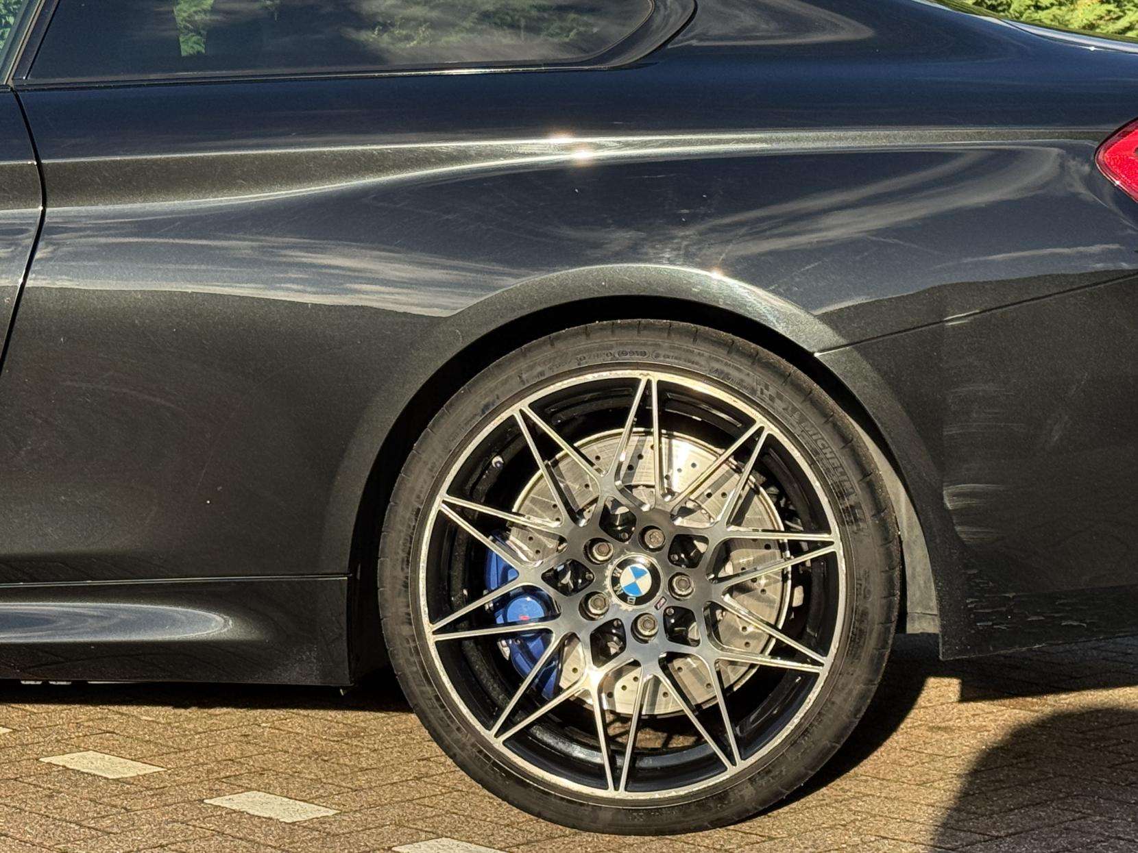 2019 BMW M4 2019 BMW M4