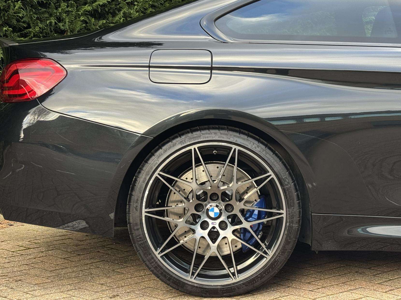 2019 BMW M4 2019 BMW M4