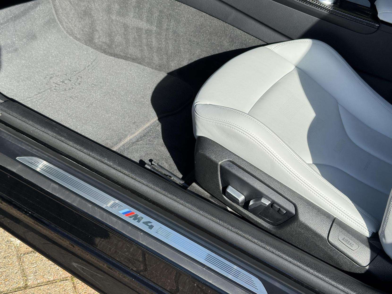 2019 BMW M4 2019 BMW M4