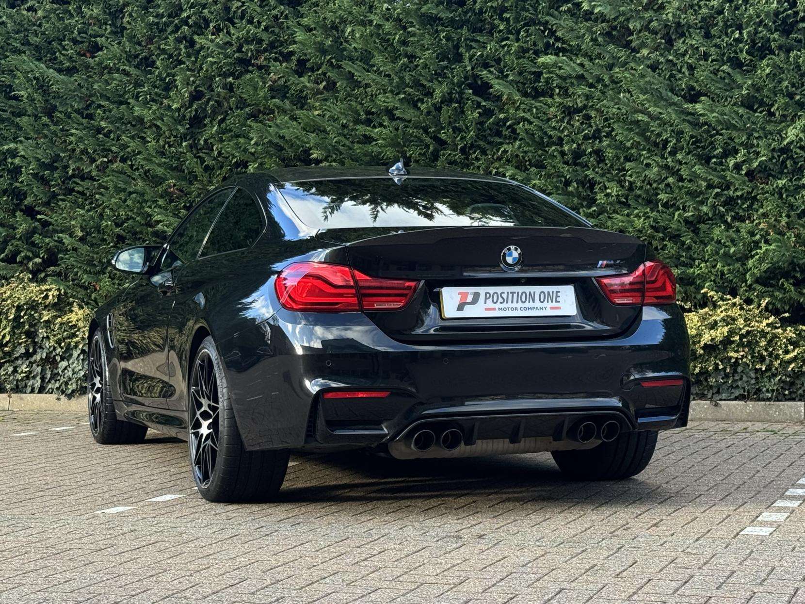 2019 BMW M4 2019 BMW M4