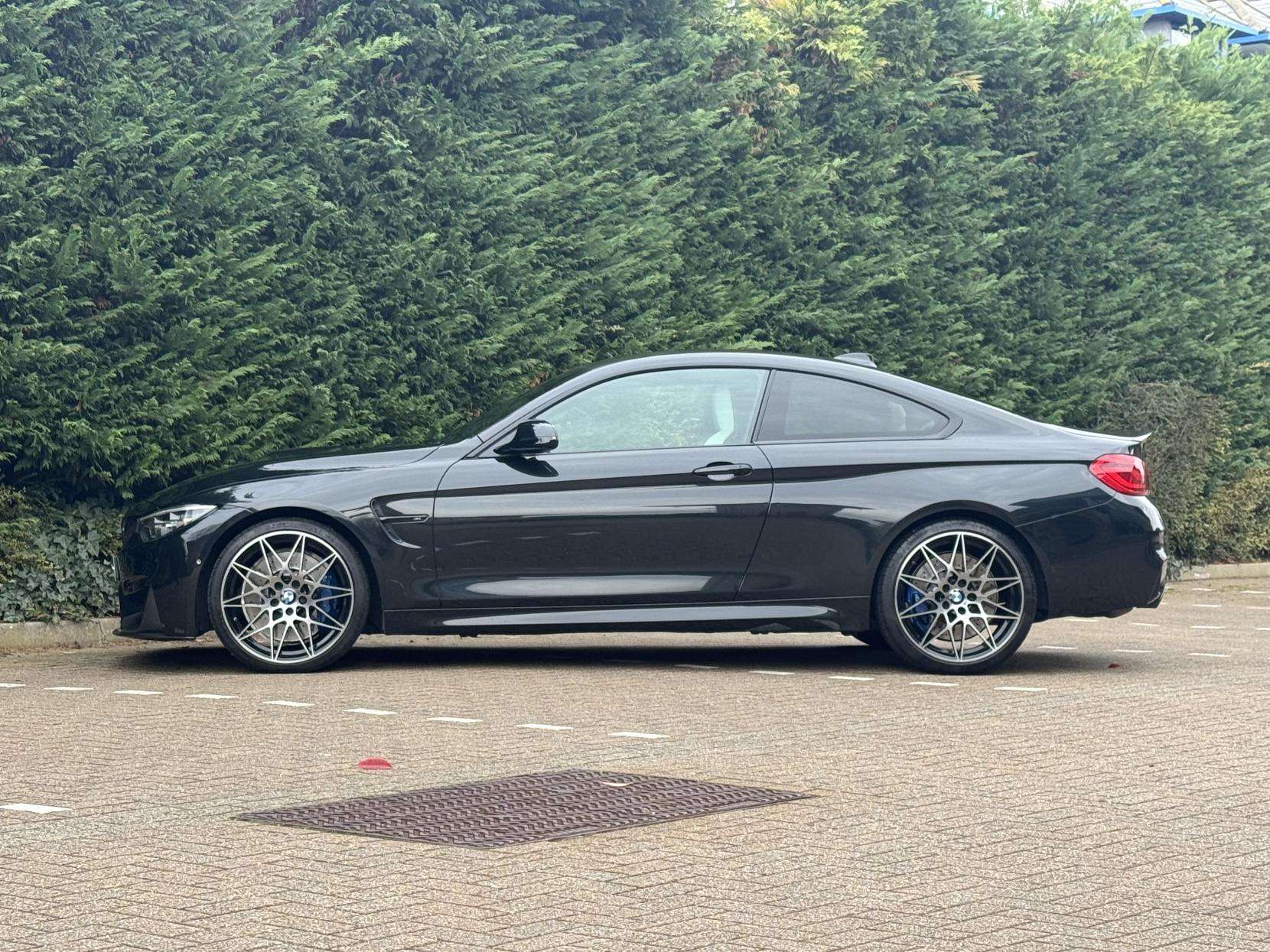 2019 BMW M4 2019 BMW M4