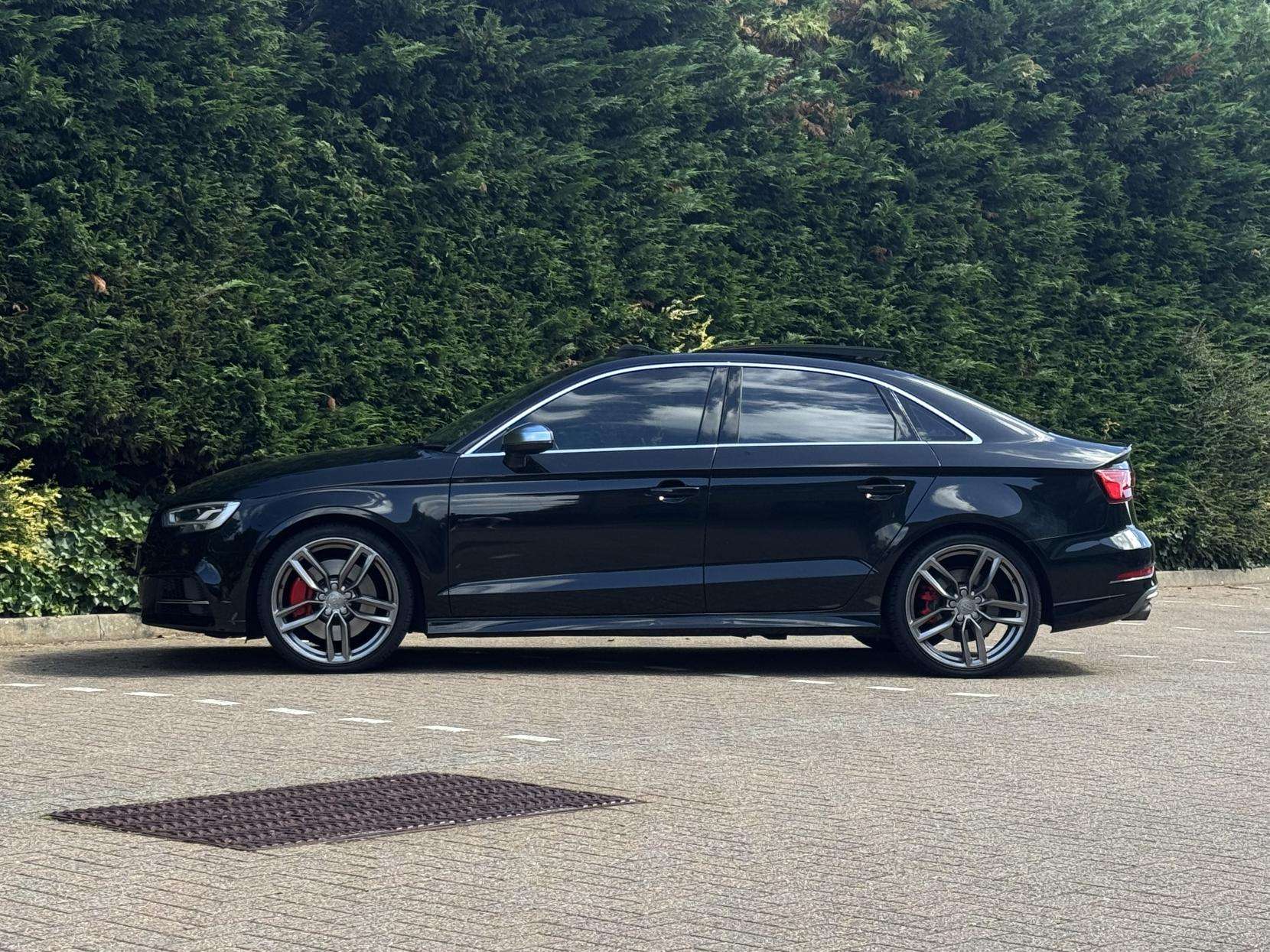 2017 AUDI S3 2017 AUDI S3