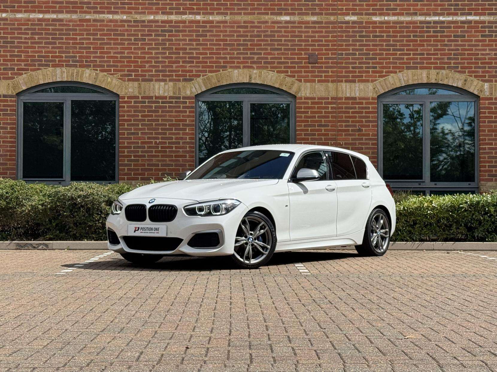 2019 BMW 1 SERIES 2019 BMW 1 SERIES
