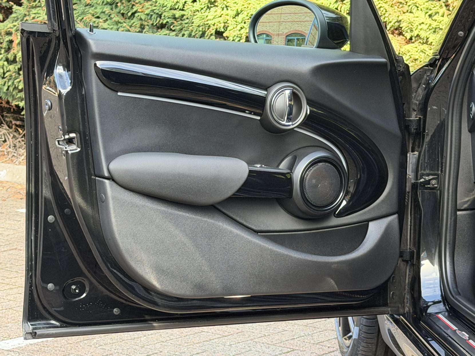 2023 MINI HATCH 2023 MINI HATCH