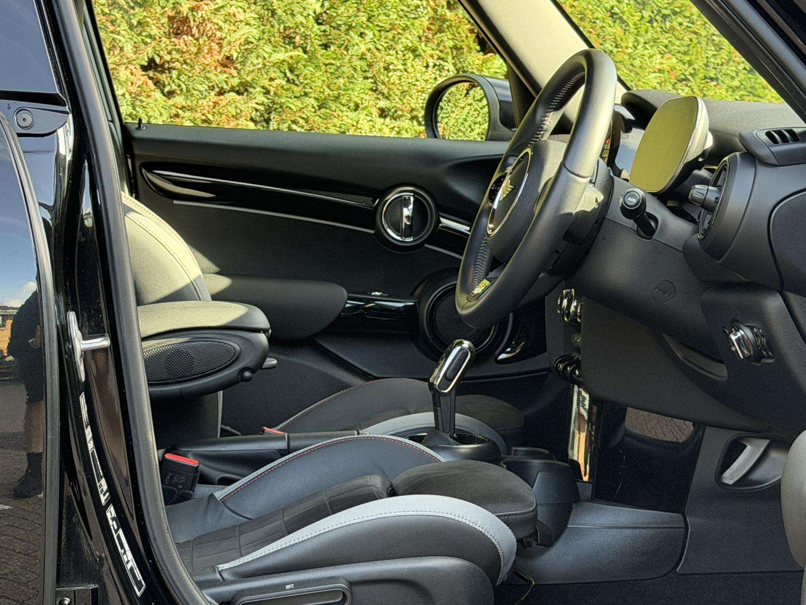 2023 MINI HATCH 2023 MINI HATCH