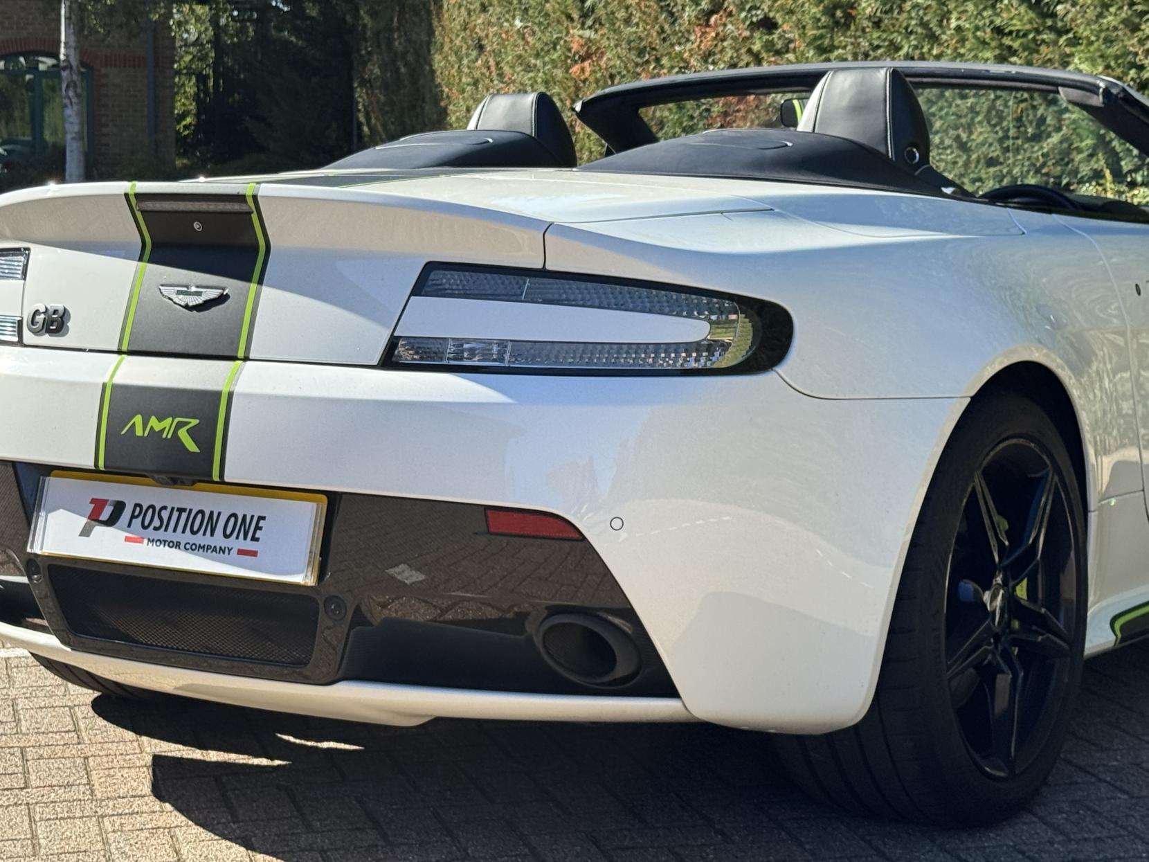 2018 ASTON MARTIN VANTAGE 2018 ASTON MARTIN VANTAGE