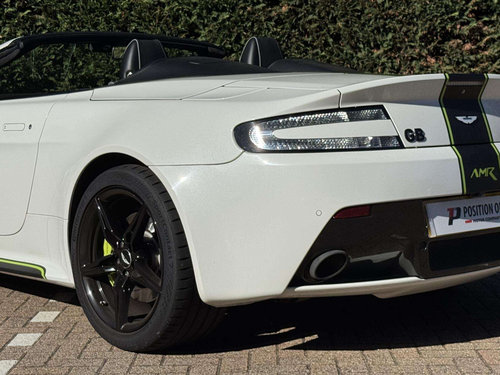 2018 ASTON MARTIN VANTAGE 2018 ASTON MARTIN VANTAGE