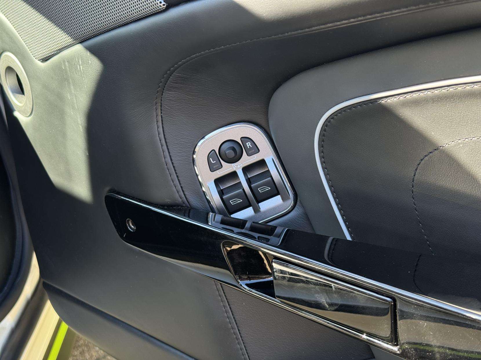2018 ASTON MARTIN VANTAGE 2018 ASTON MARTIN VANTAGE