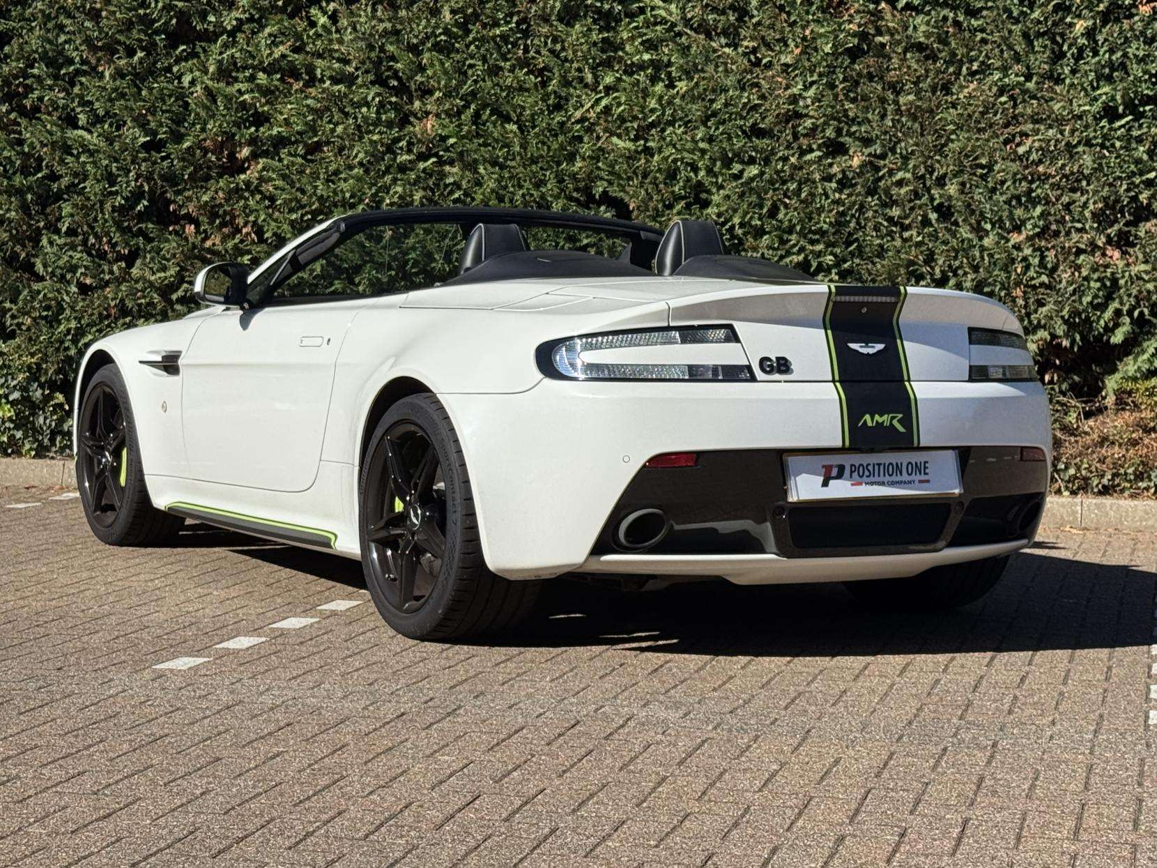 2018 ASTON MARTIN VANTAGE 2018 ASTON MARTIN VANTAGE