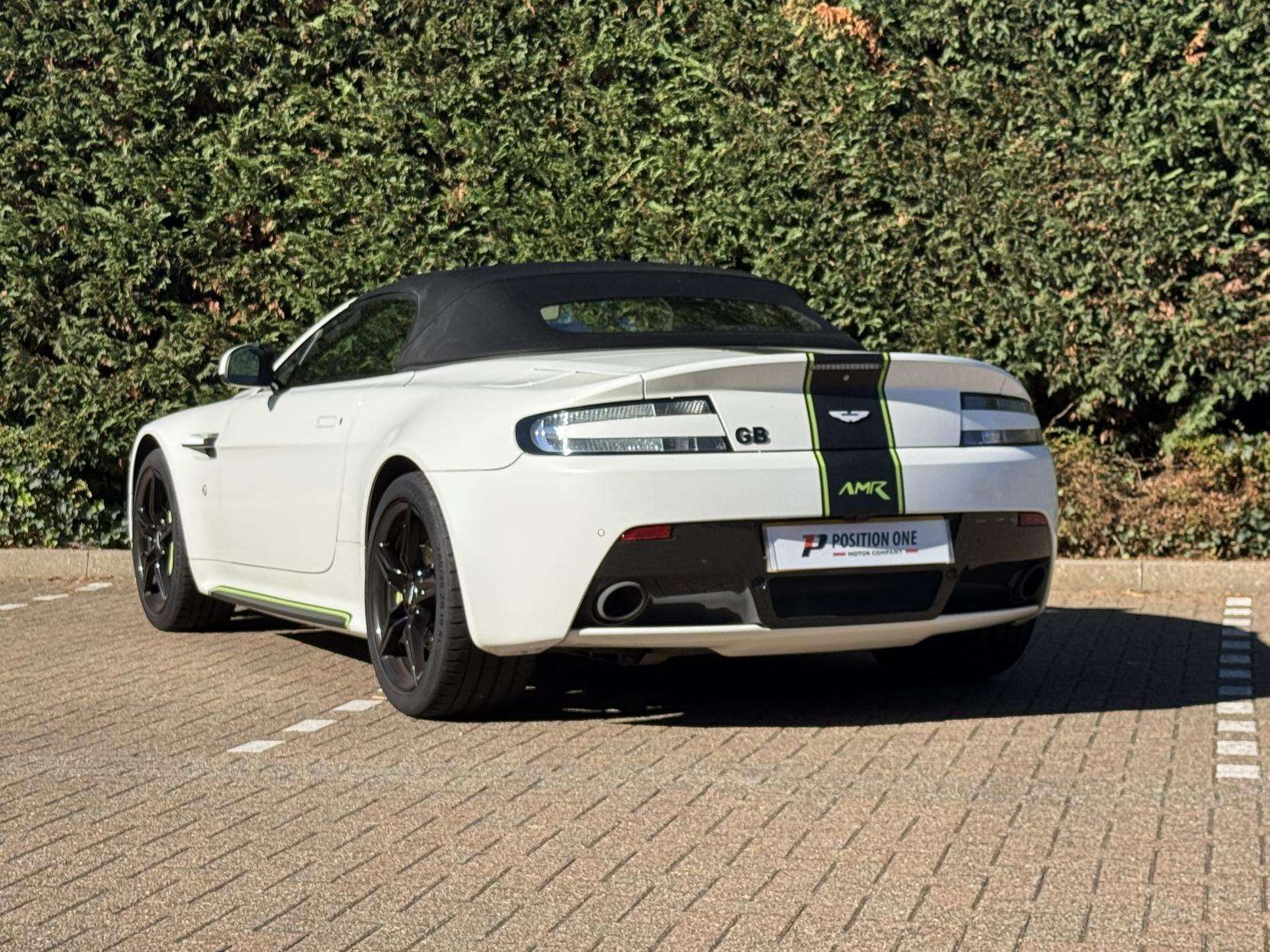 2018 ASTON MARTIN VANTAGE 2018 ASTON MARTIN VANTAGE