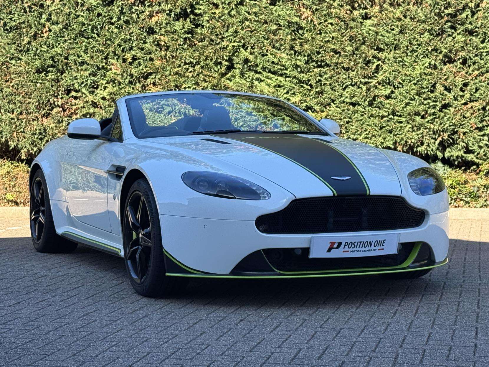 2018 ASTON MARTIN VANTAGE 2018 ASTON MARTIN VANTAGE