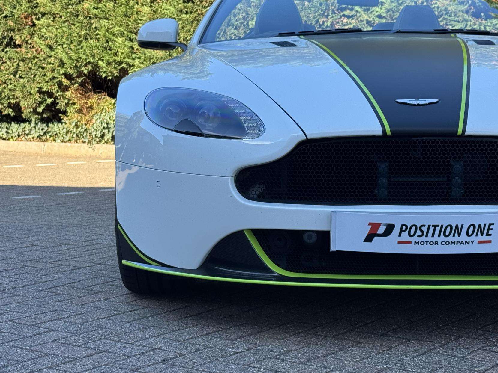 2018 ASTON MARTIN VANTAGE 2018 ASTON MARTIN VANTAGE