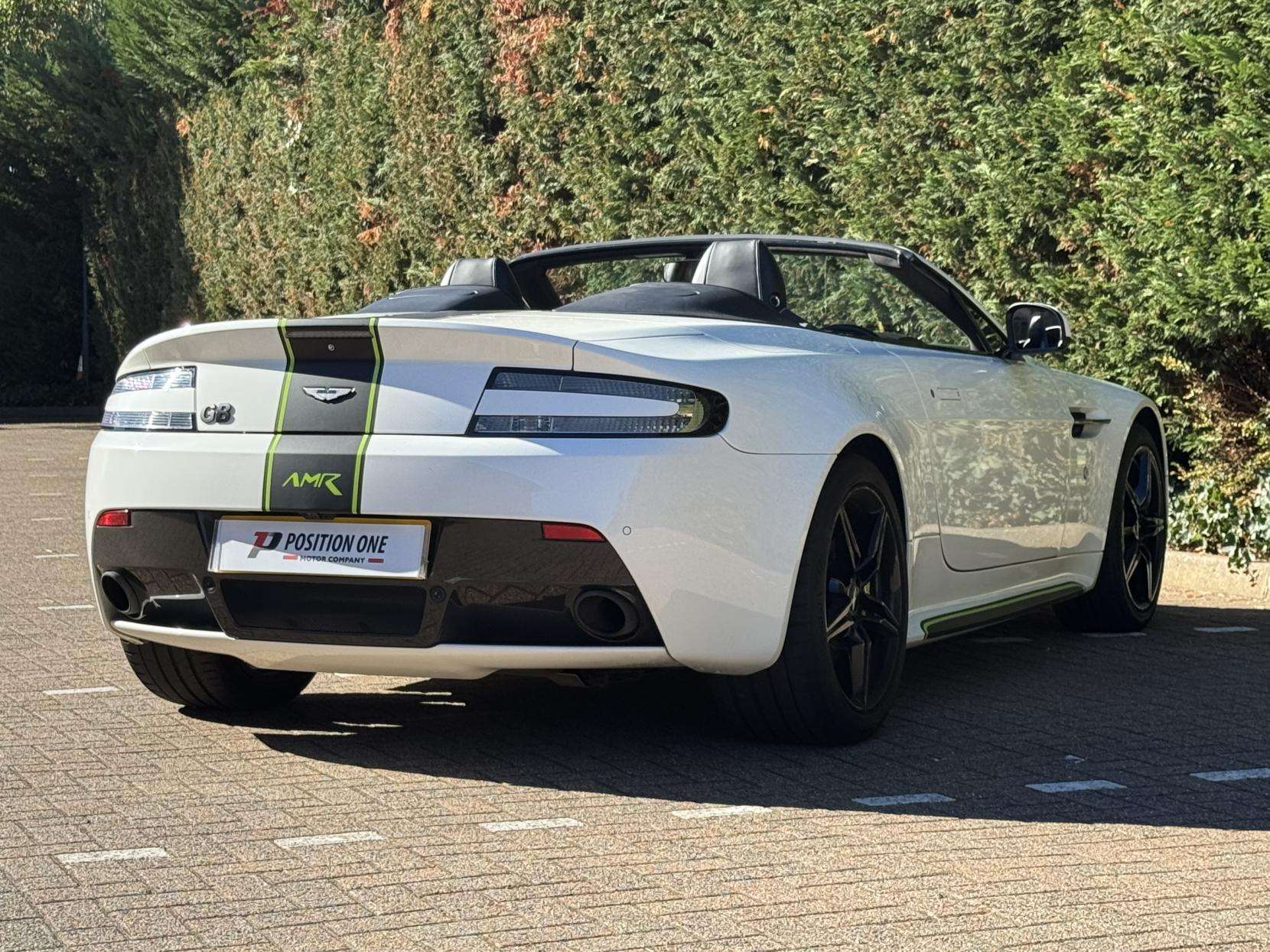 2018 ASTON MARTIN VANTAGE 2018 ASTON MARTIN VANTAGE