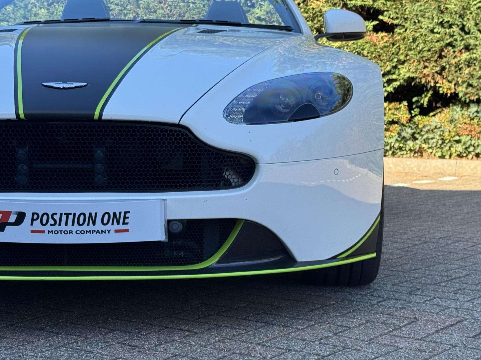 2018 ASTON MARTIN VANTAGE 2018 ASTON MARTIN VANTAGE