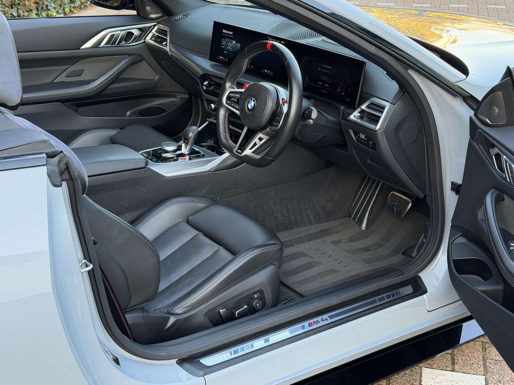 2024 BMW M4 2024 BMW M4