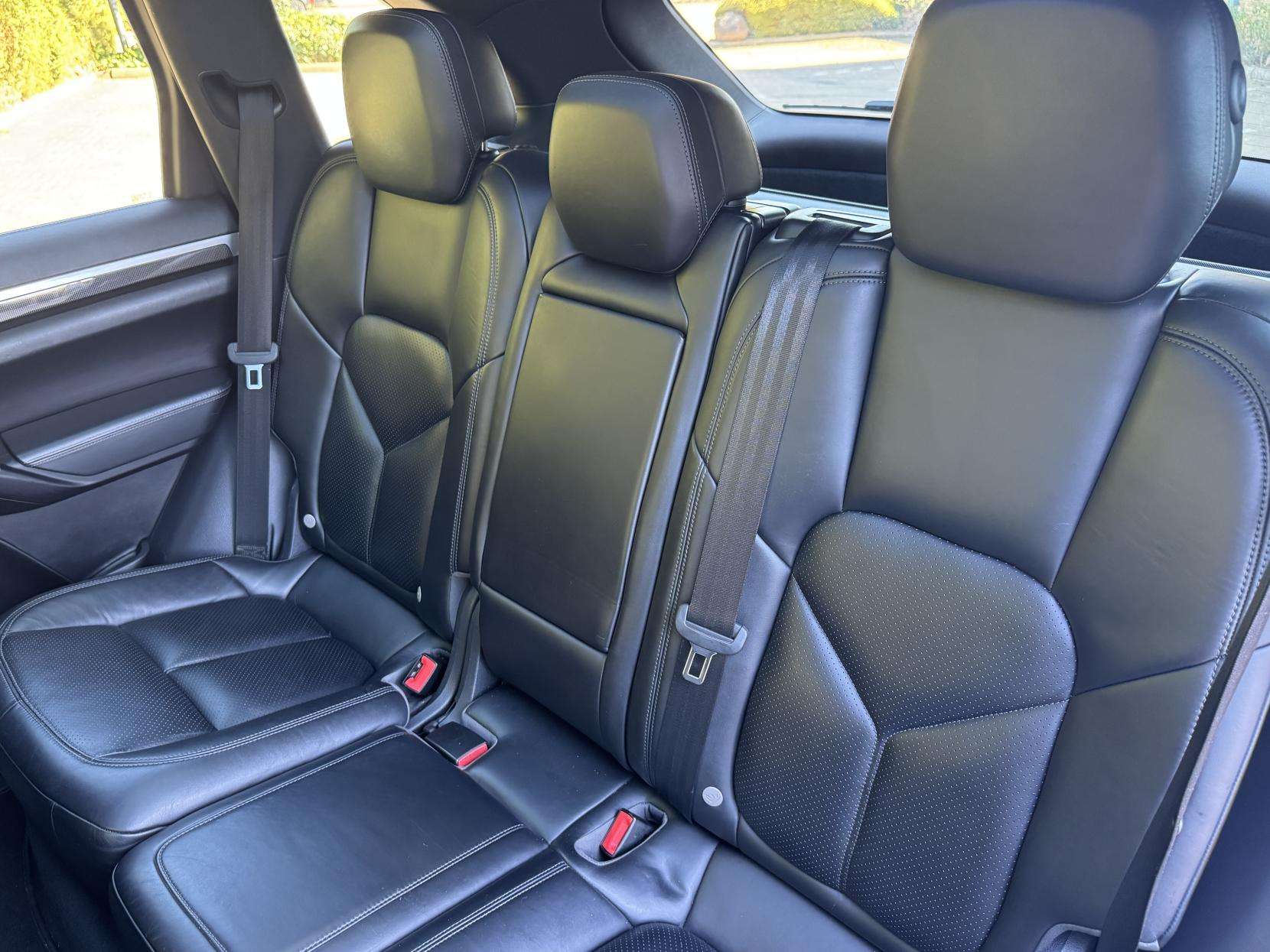 2018 PORSCHE CAYENNE 2018 PORSCHE CAYENNE
