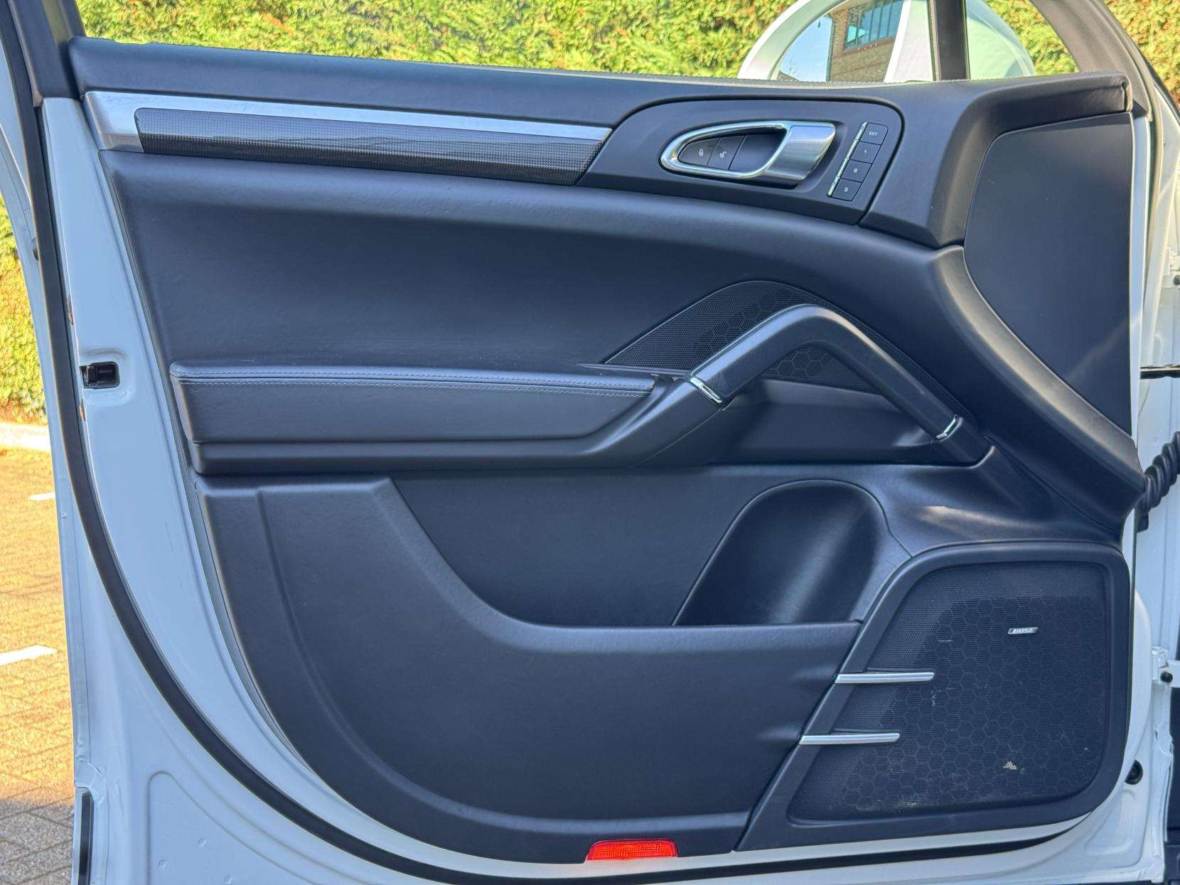 2018 PORSCHE CAYENNE 2018 PORSCHE CAYENNE