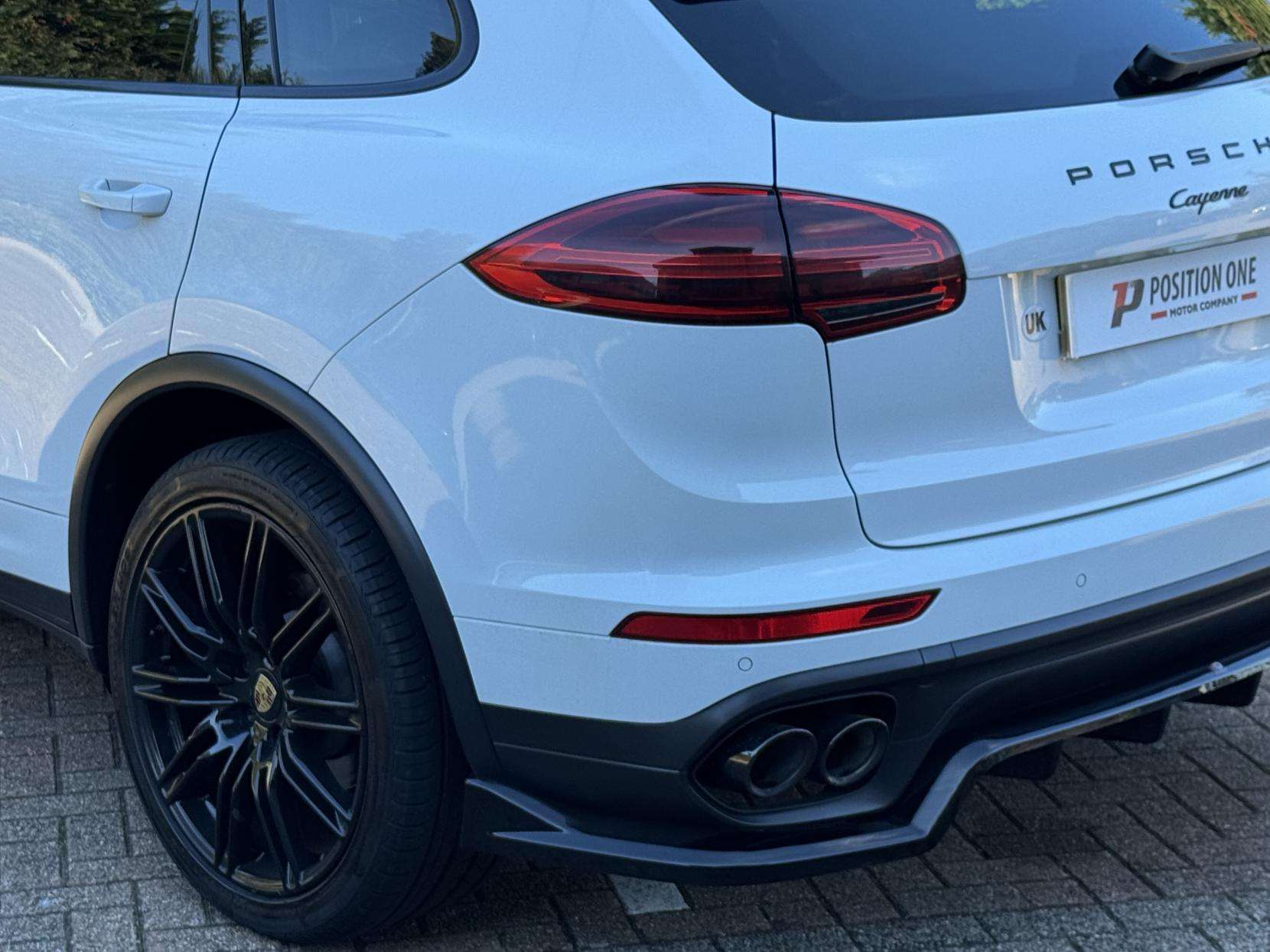 2018 PORSCHE CAYENNE 2018 PORSCHE CAYENNE