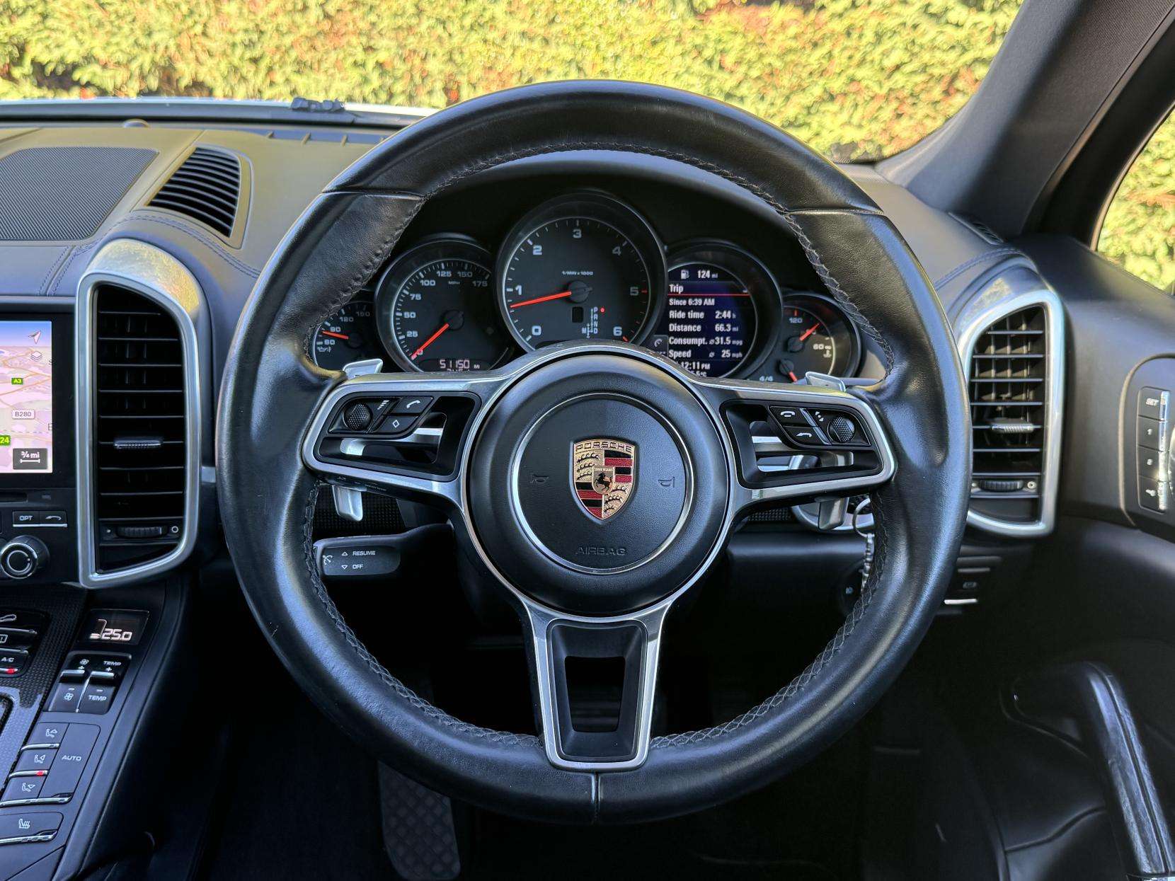 2018 PORSCHE CAYENNE 2018 PORSCHE CAYENNE