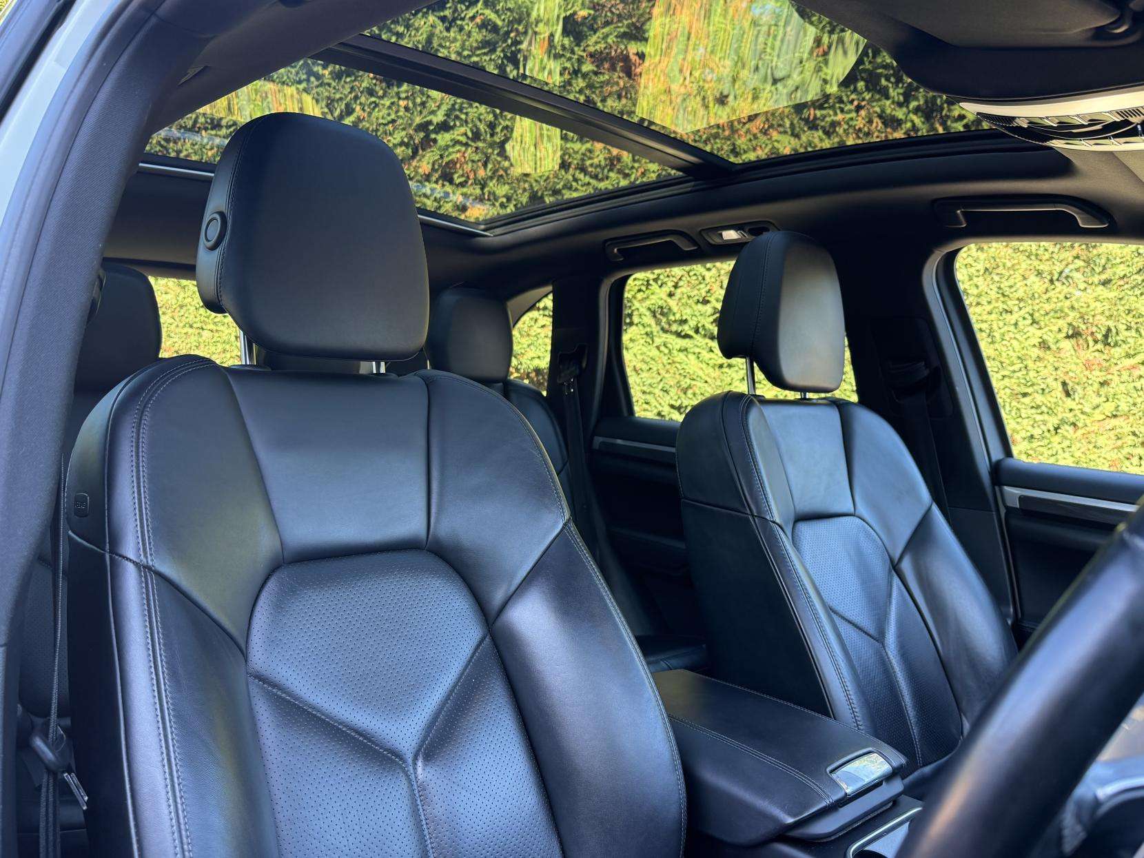 2018 PORSCHE CAYENNE 2018 PORSCHE CAYENNE