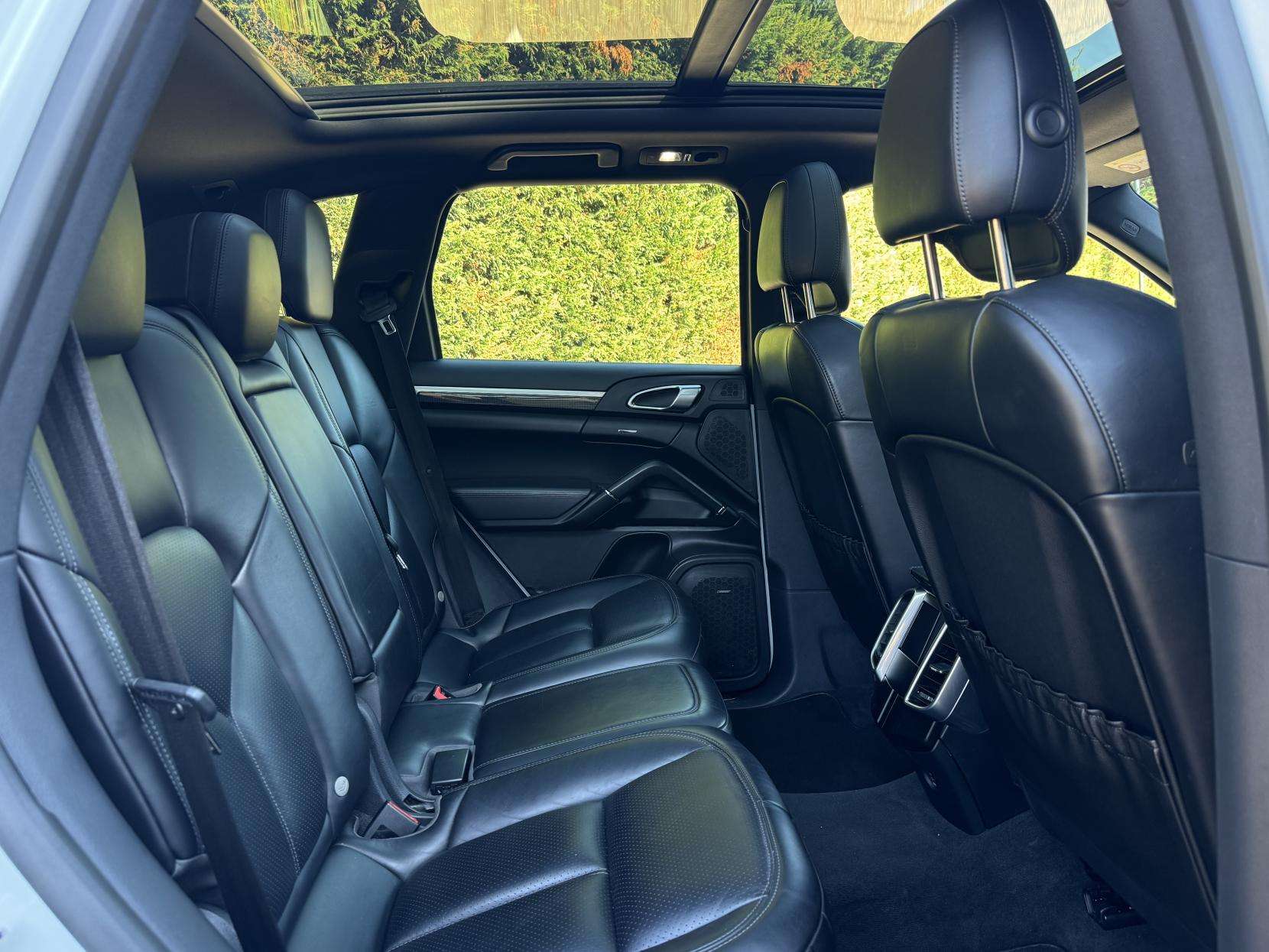 2018 PORSCHE CAYENNE 2018 PORSCHE CAYENNE